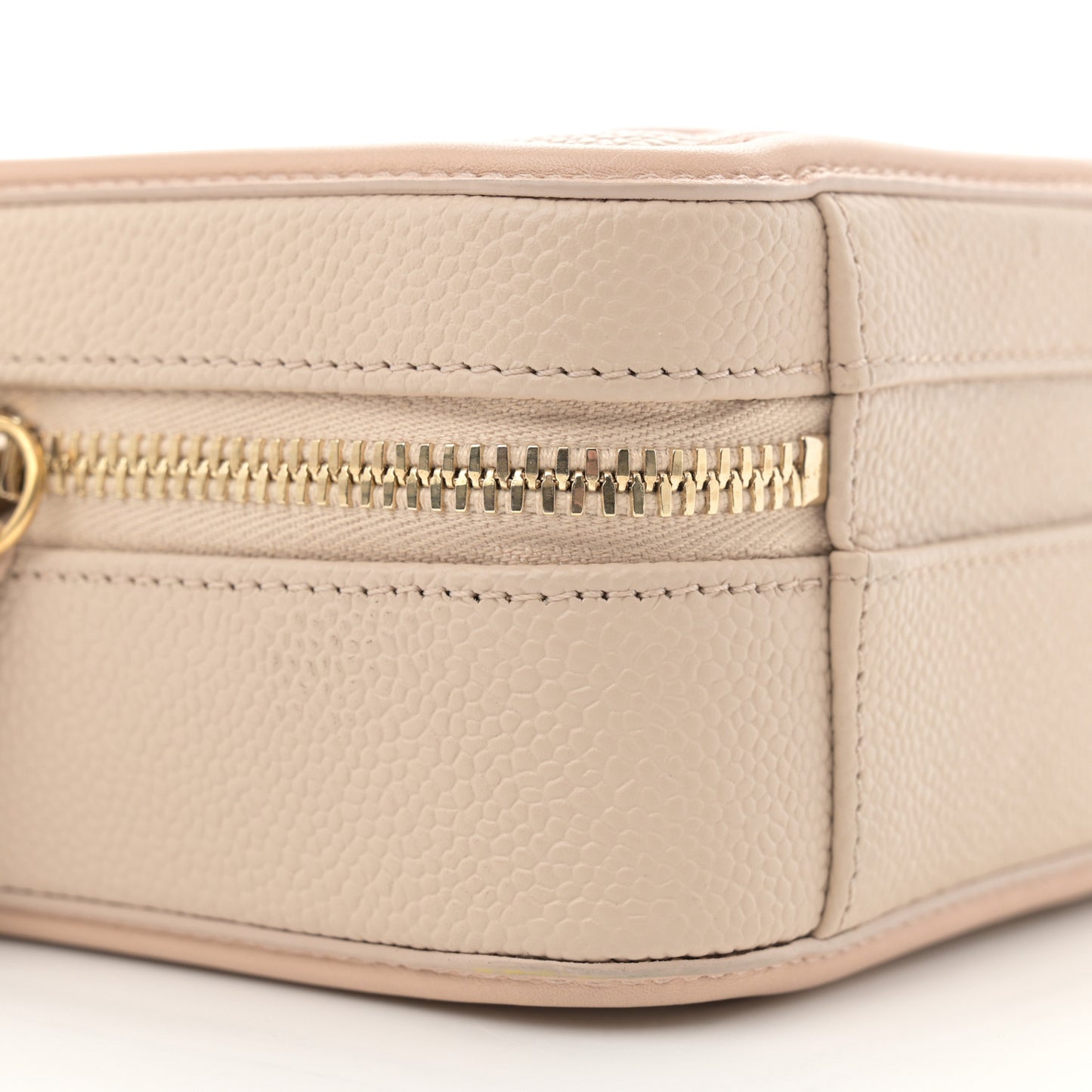 Caviar Quilted Small CC Filigree Vanity Case Beige