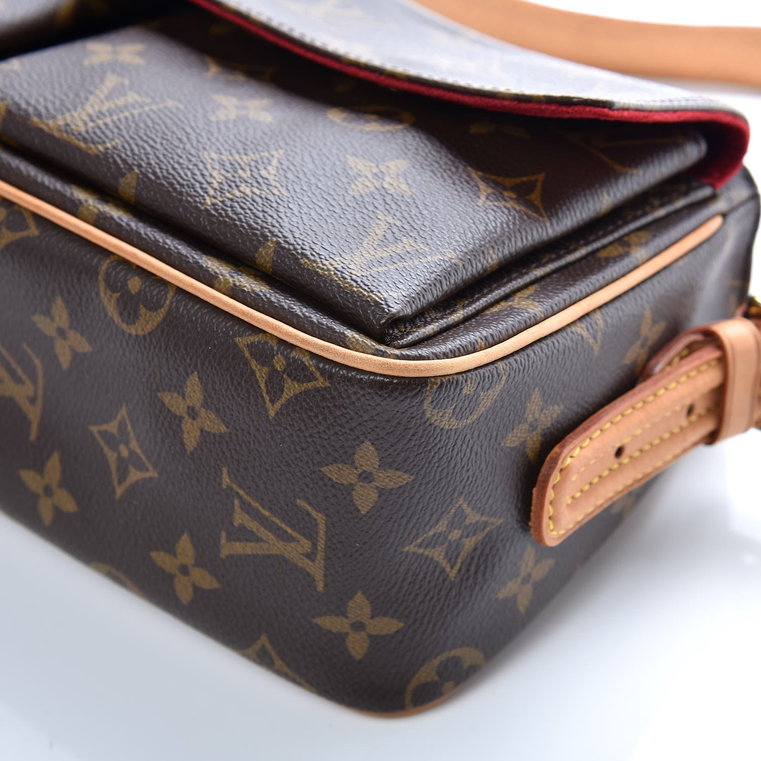 Louis Vuitton Monogram Viva-Cite MM 9 of 15