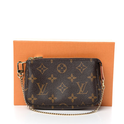 Louis Vuitton Monogram Mini Pochette Accessories 7 of 7