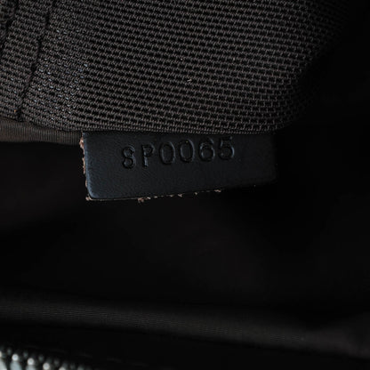 Louis Vuitton Damier Geant Compagnon Messenger Bag Black 7 of 7