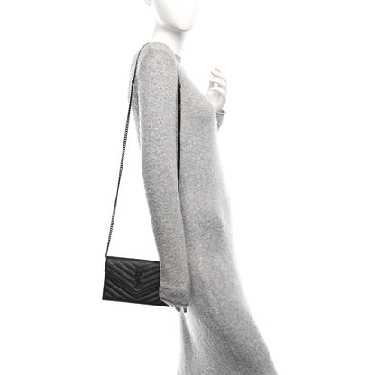 Saint Laurent Grain De Poudre Matelasse Chevron Monogram Monochrome Envelope Chain Wallet Black 2 of 13