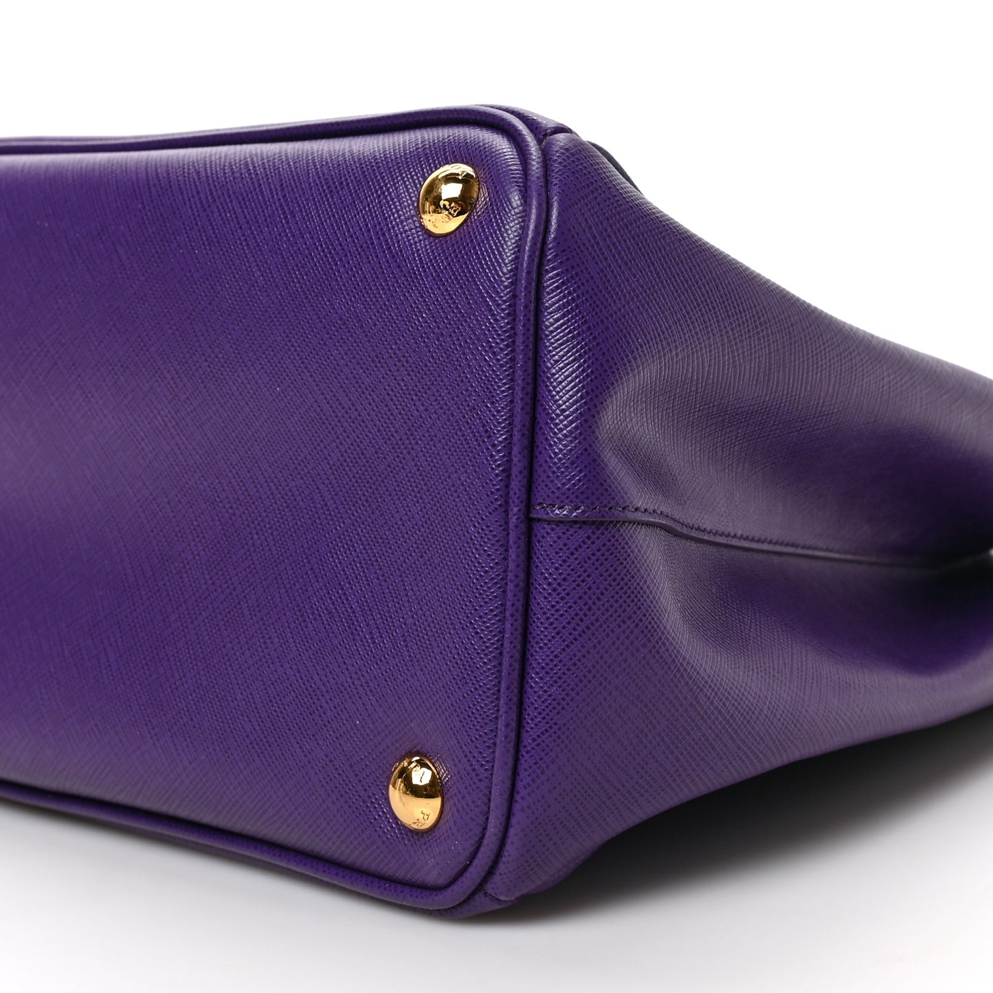 Saffiano Medium Galleria Double Zip Tote Viola