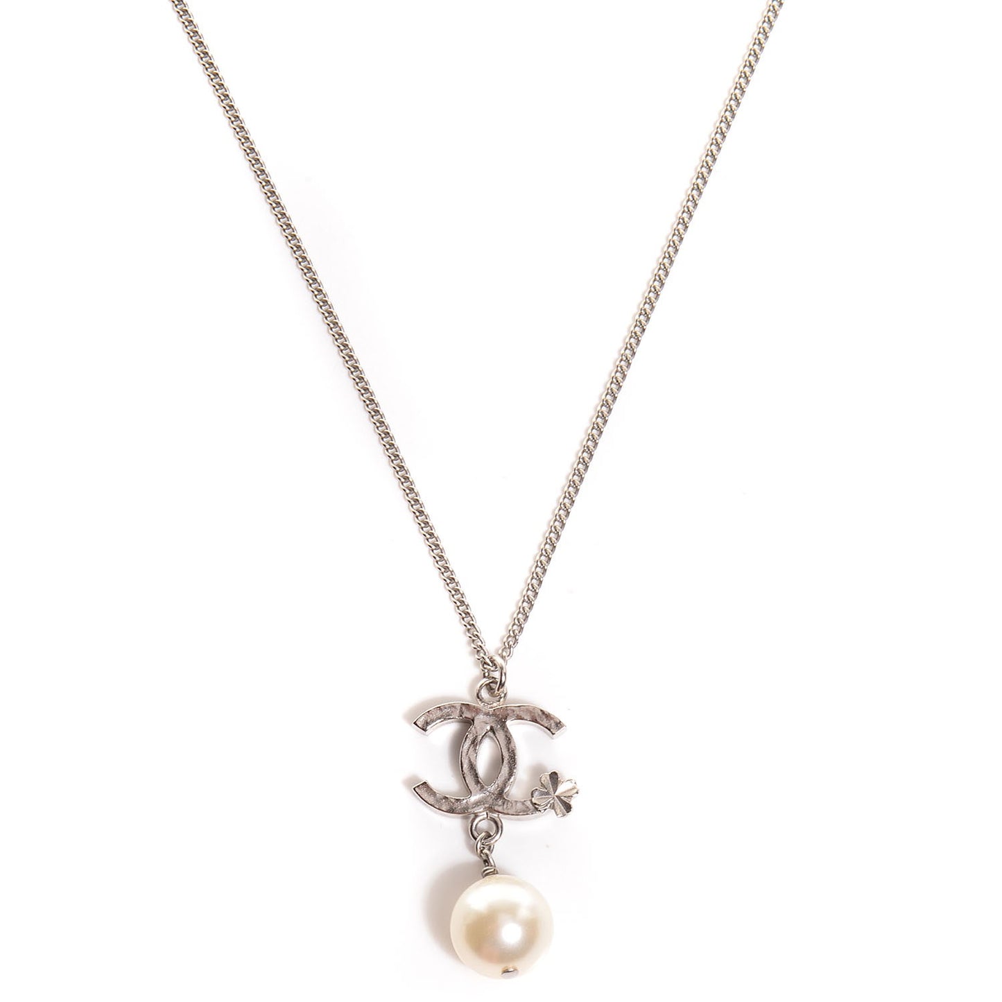 Clover CC Pearl Drop Necklace Silver