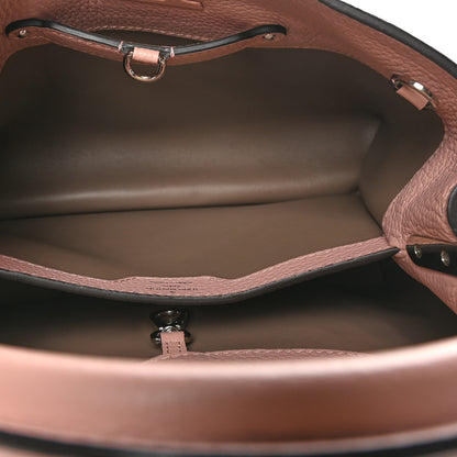 Louis Vuitton Taurillon Capucines PM Magnolia 5 of 9