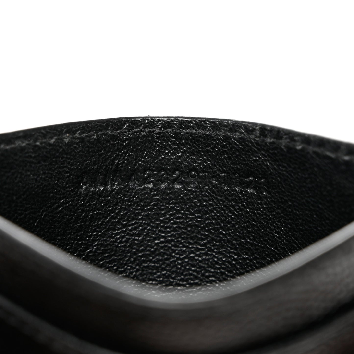 Grain De Poudre Matelasse Chevron Monogram Credit Card Case Black