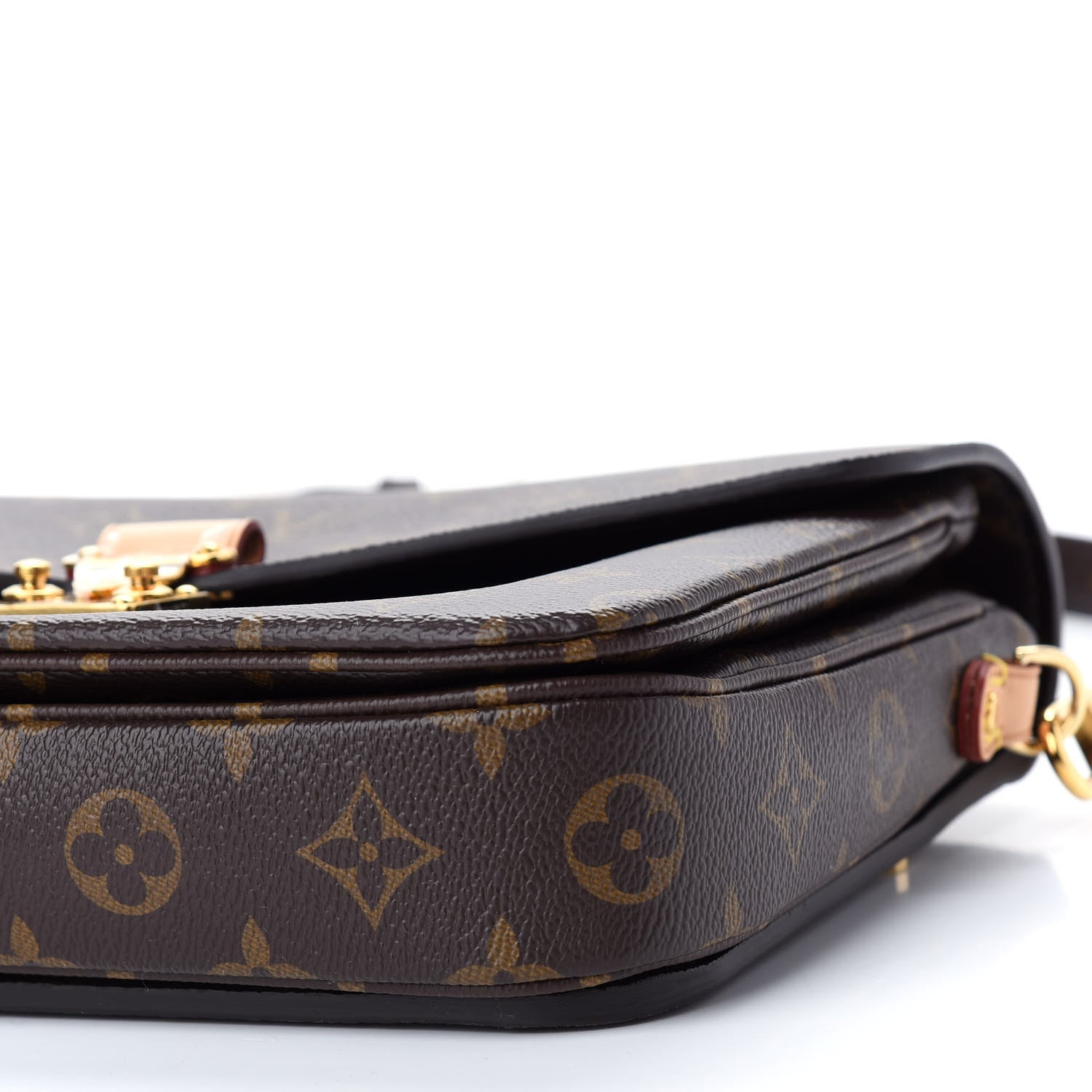 Louis Vuitton Monogram Pochette Metis 8 of 8