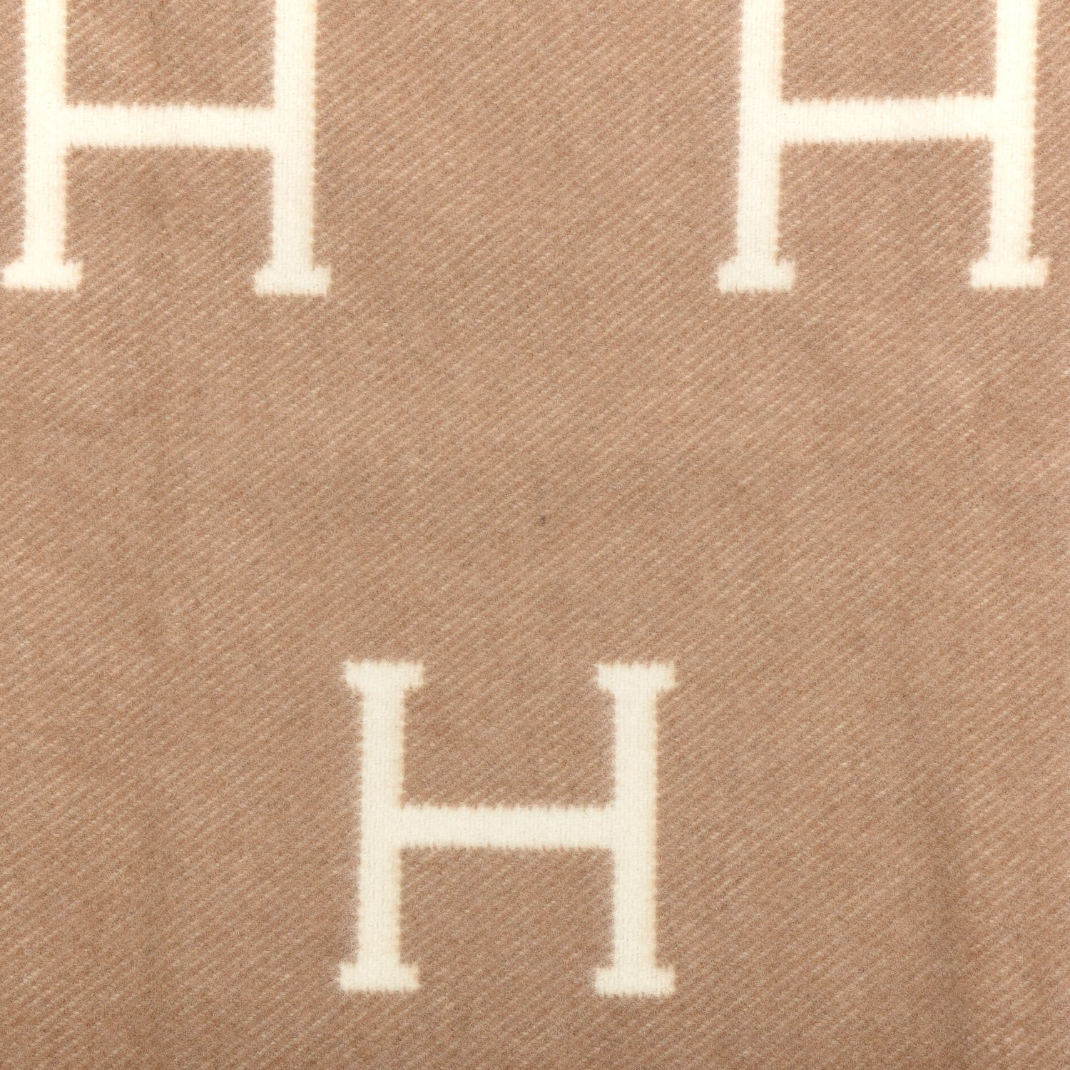Hermes Wool Cashmere Avalon Baby Blanket Noisette Moyen White 4 of 4
