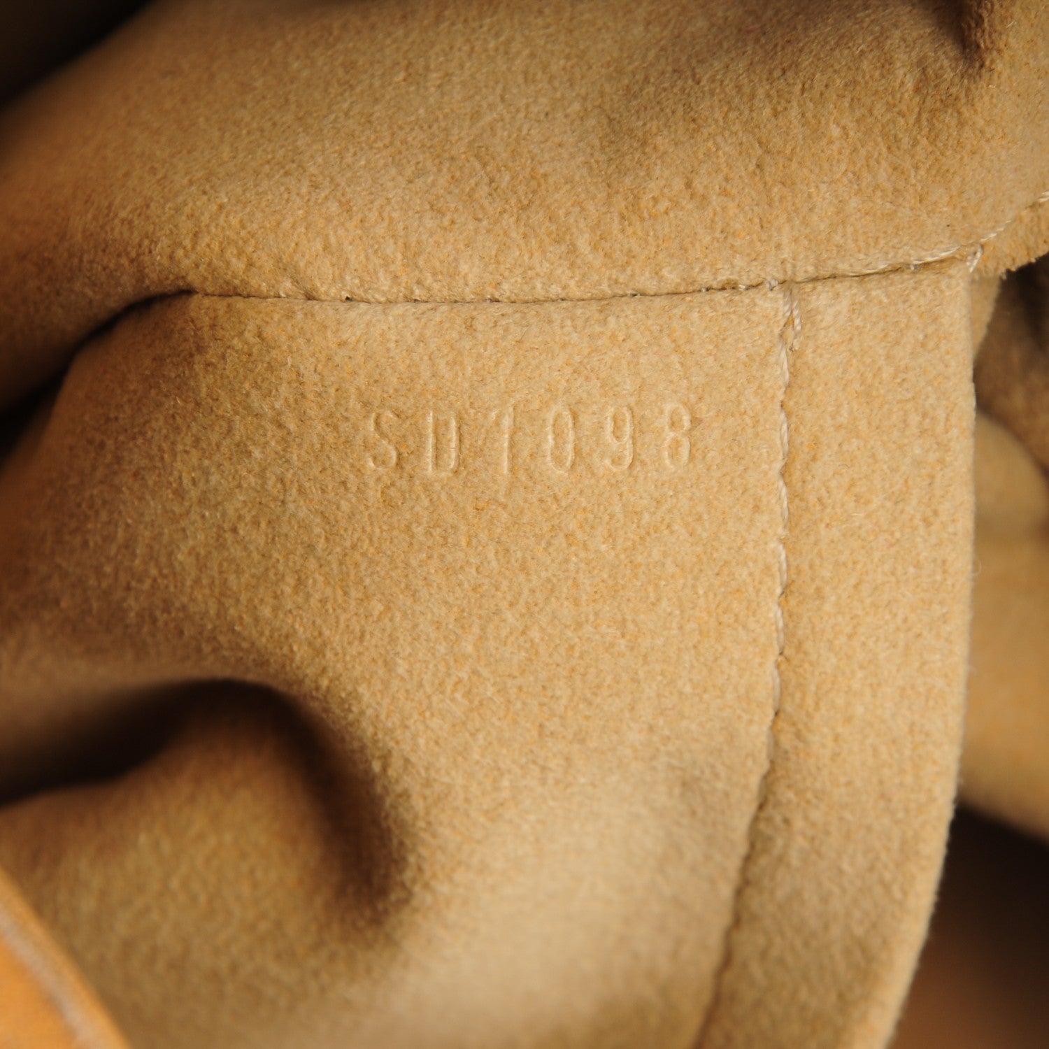 Louis Vuitton Monogram Galliera GM 7 of 8