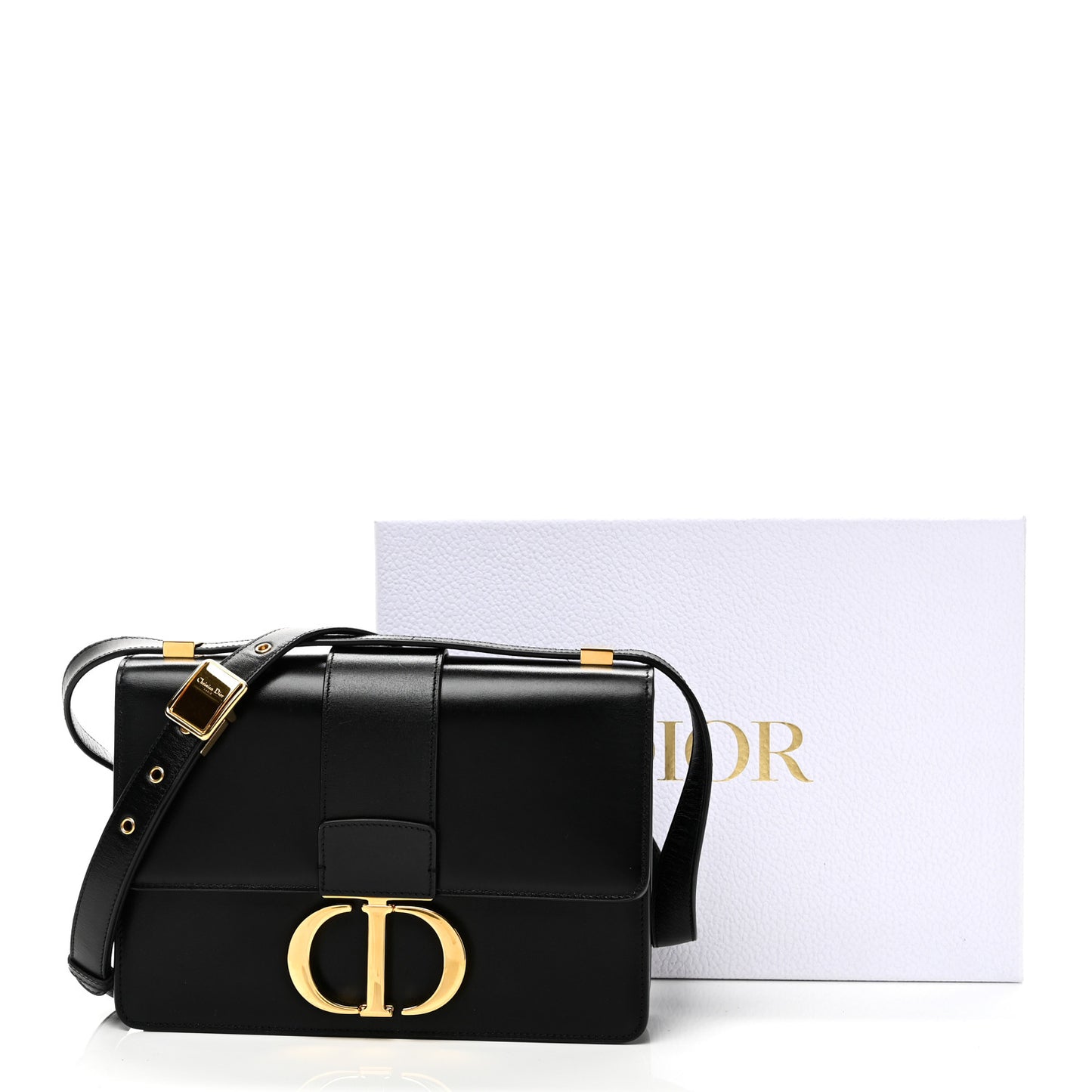 Box Calfskin 30 Montaigne Flap Bag Black