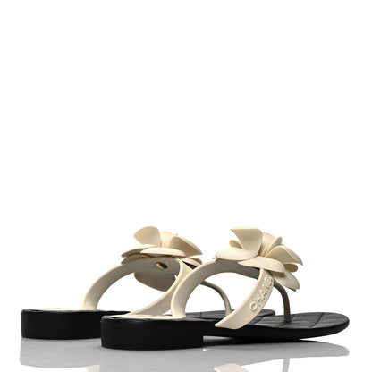 Chanel Jelly Quilted Camellia Thong Sandals 36 White Black 4 of 7