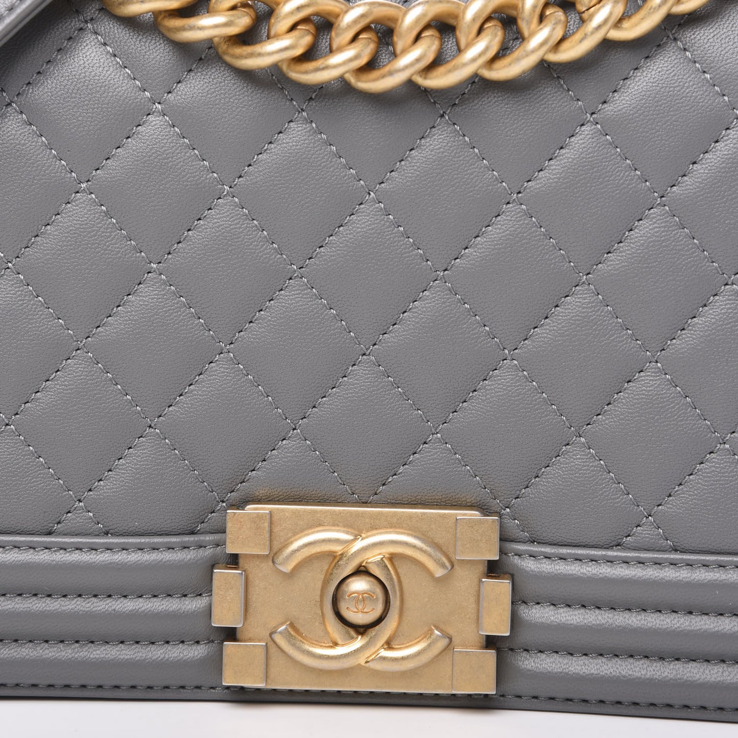 Lambskin Quilted Medium Boy Flap Grey