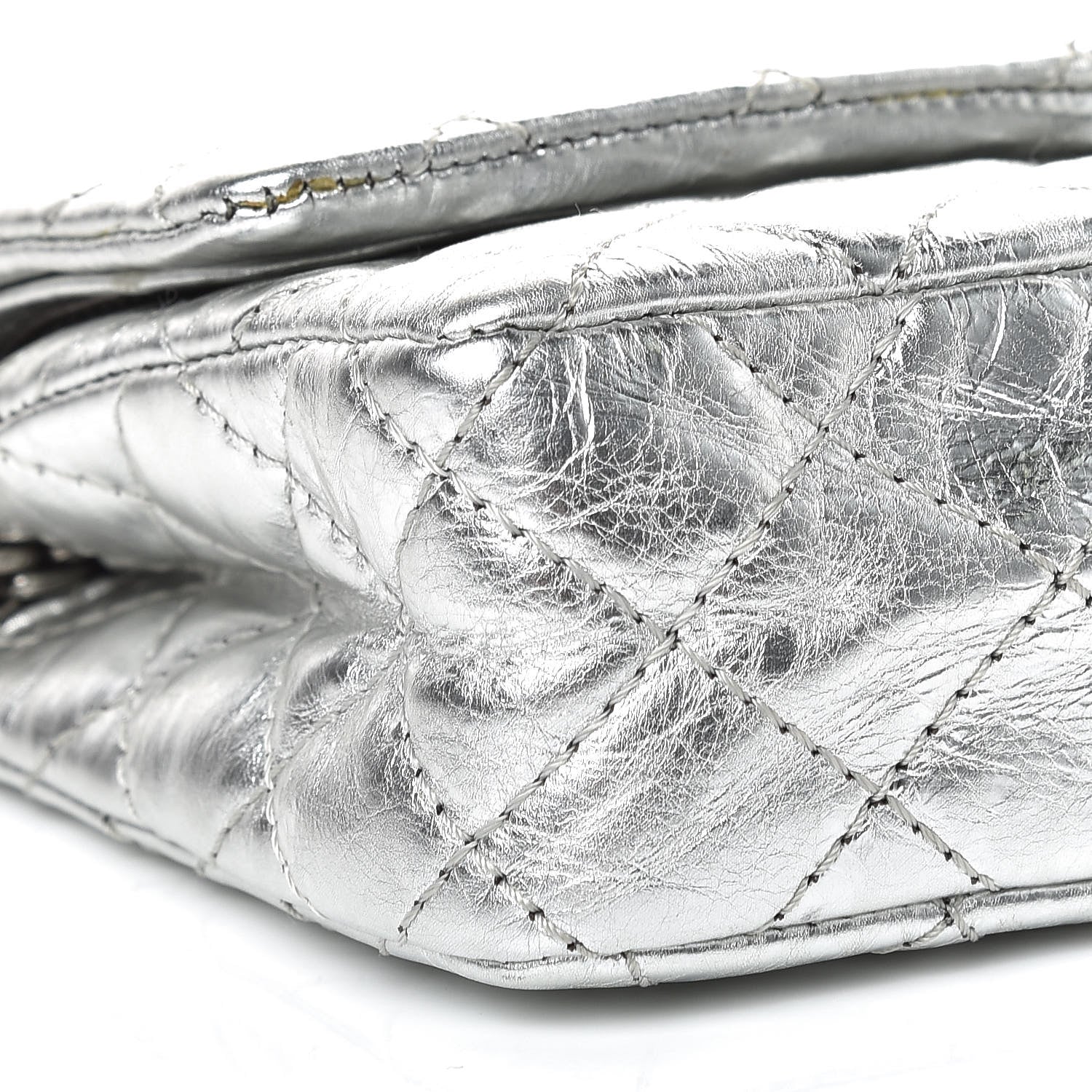 Chanel Metallic Aged Calfskin Quilted 2.55 Reissue 225 Flap Silver 8 of 16