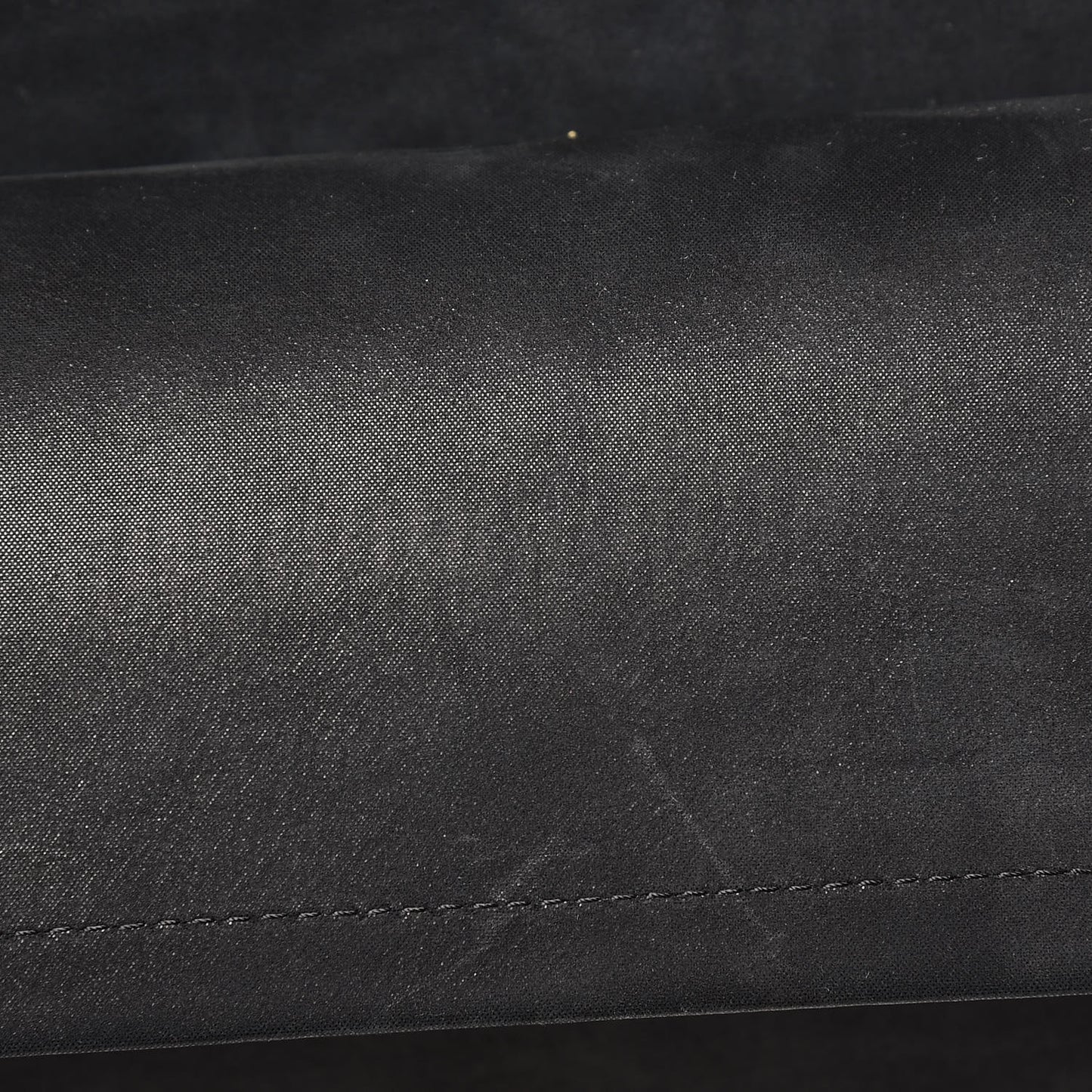 Caviar Iridescent Calfskin Duo Medium Double Flap Light Gold Black