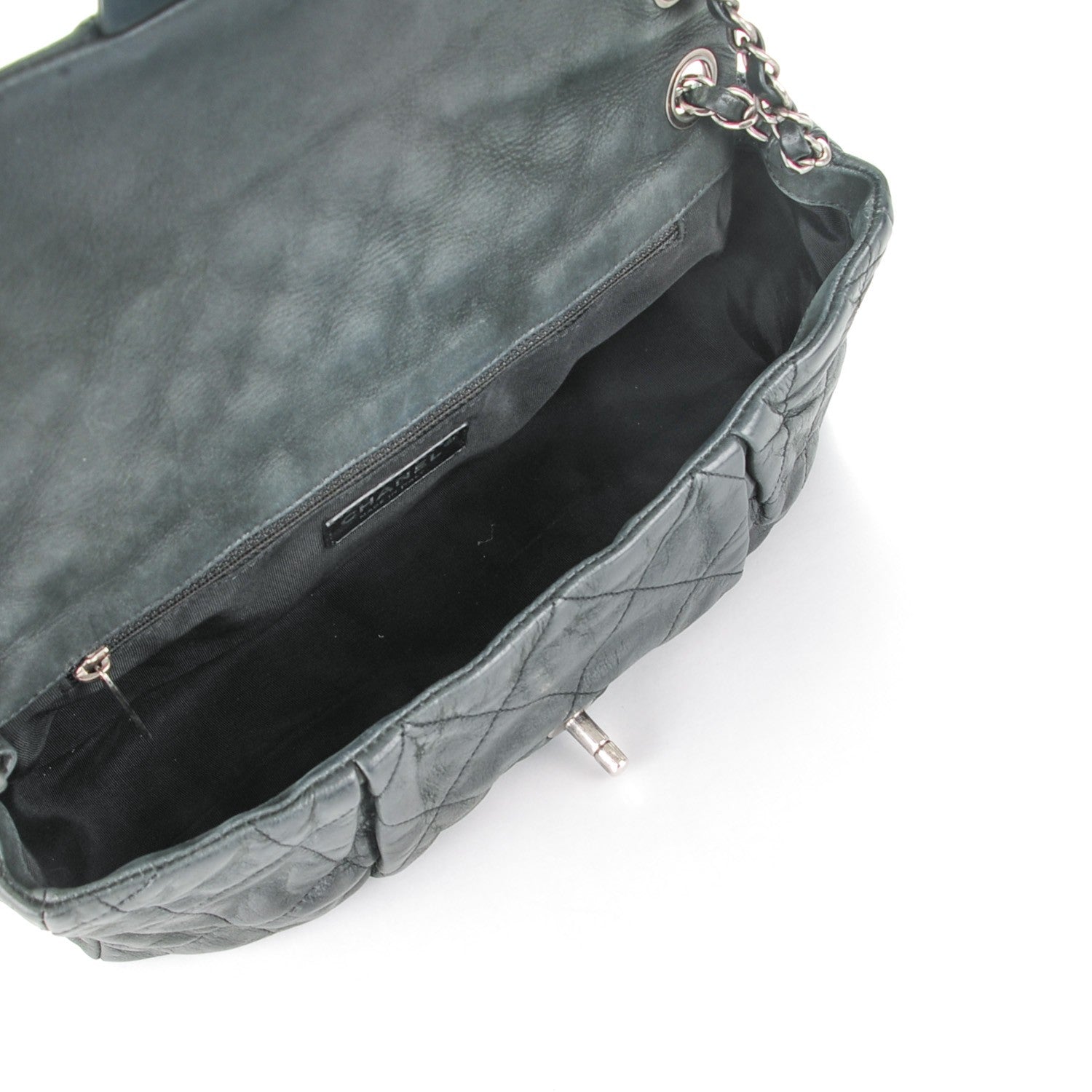 Chanel Iridescent Calfskin Large Chic Quilt Flap Black 6 of 8