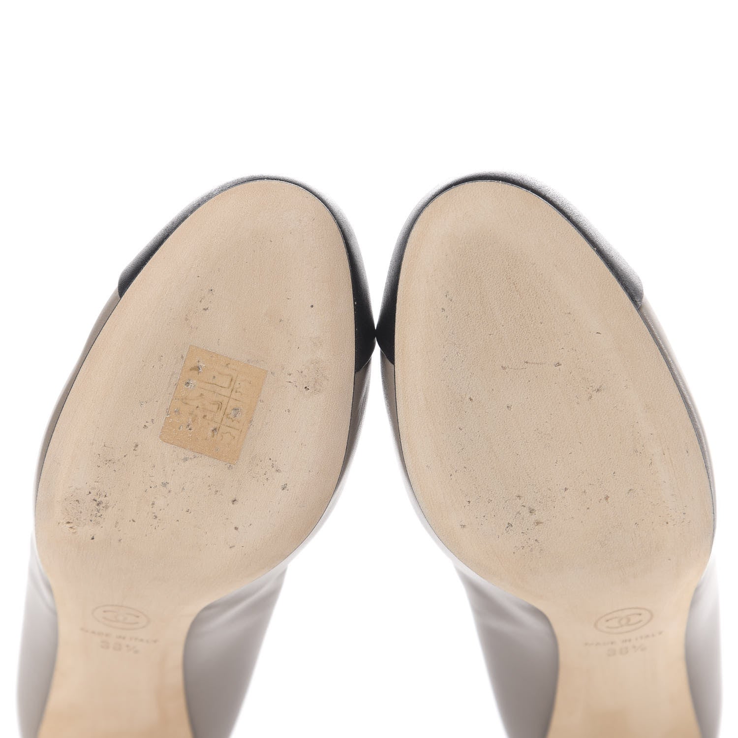 Chanel Lambskin Cap Toe CC Pumps 36.5 Grey Black 9 of 10