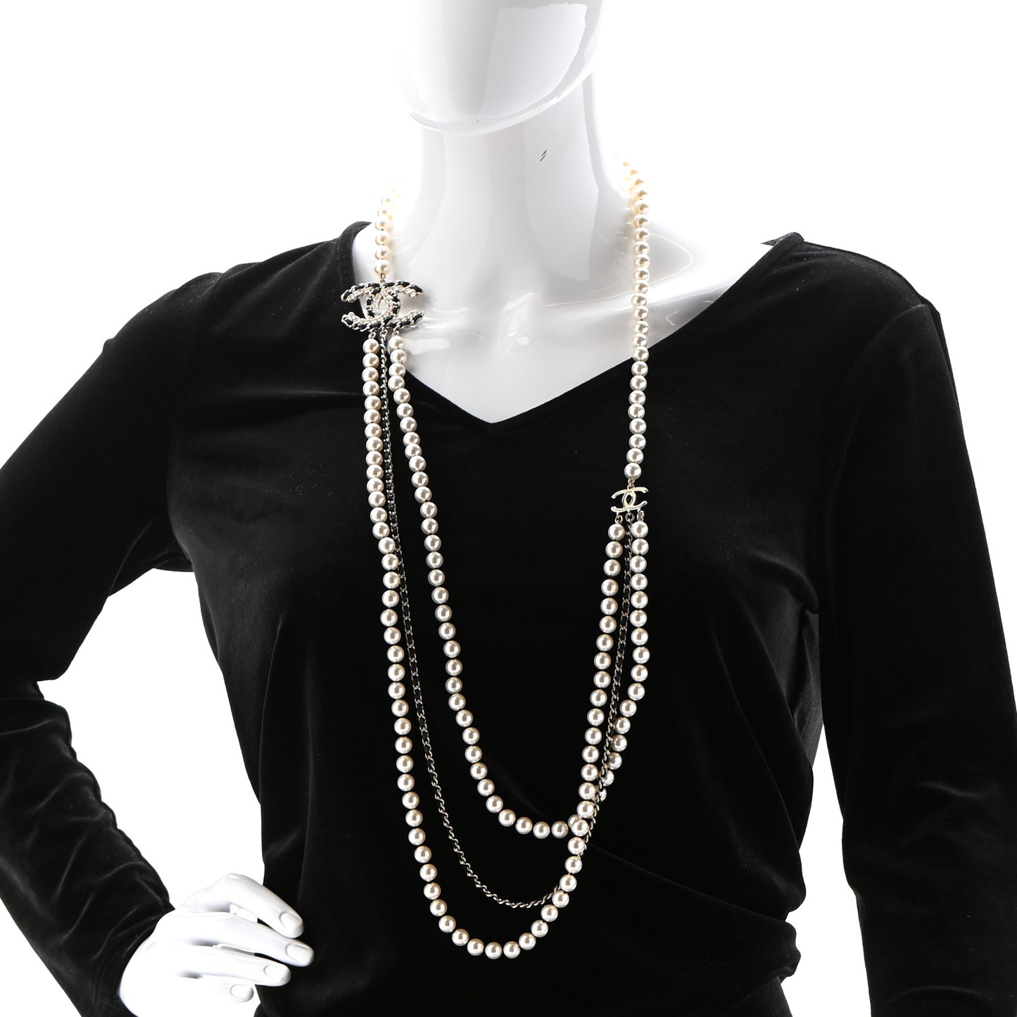 Pearl Lambskin Crystal CC Vintage Allure Necklace Gold Black