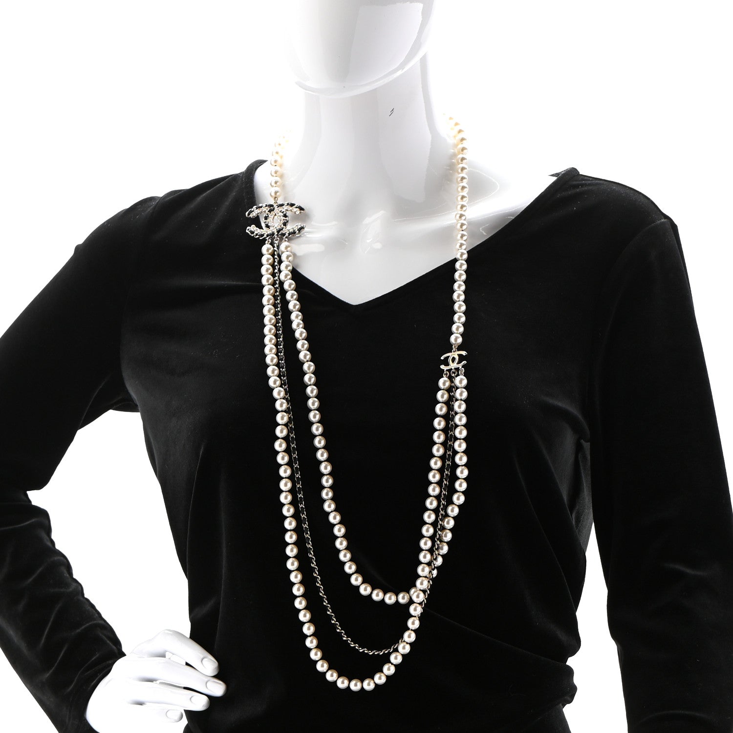 Chanel Pearl Lambskin Crystal CC Vintage Allure Necklace Gold Black 2 of 5