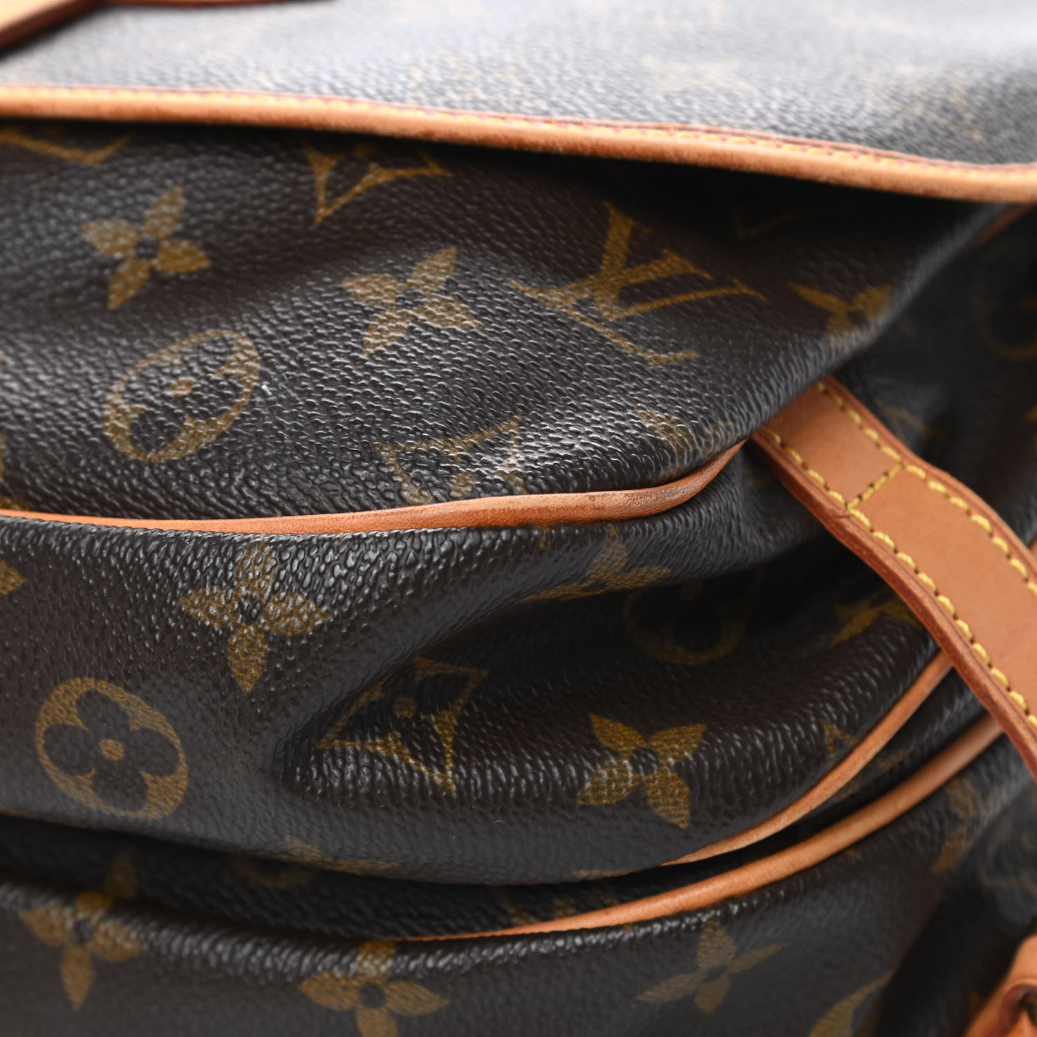 Louis Vuitton Monogram Saumur 30 13 of 19