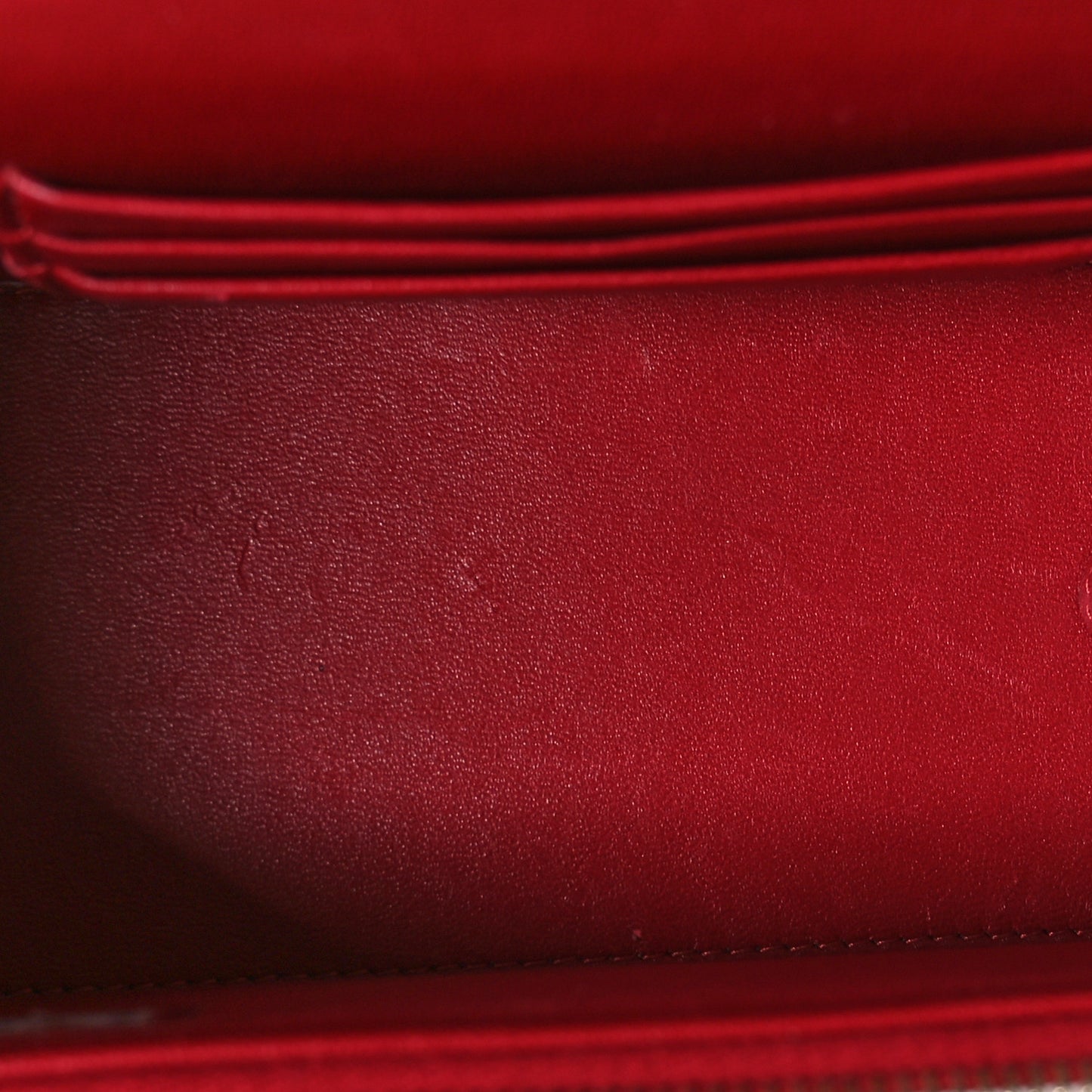 Lambskin Quilted Small Pillow Crush Vanity Case With Chain Red