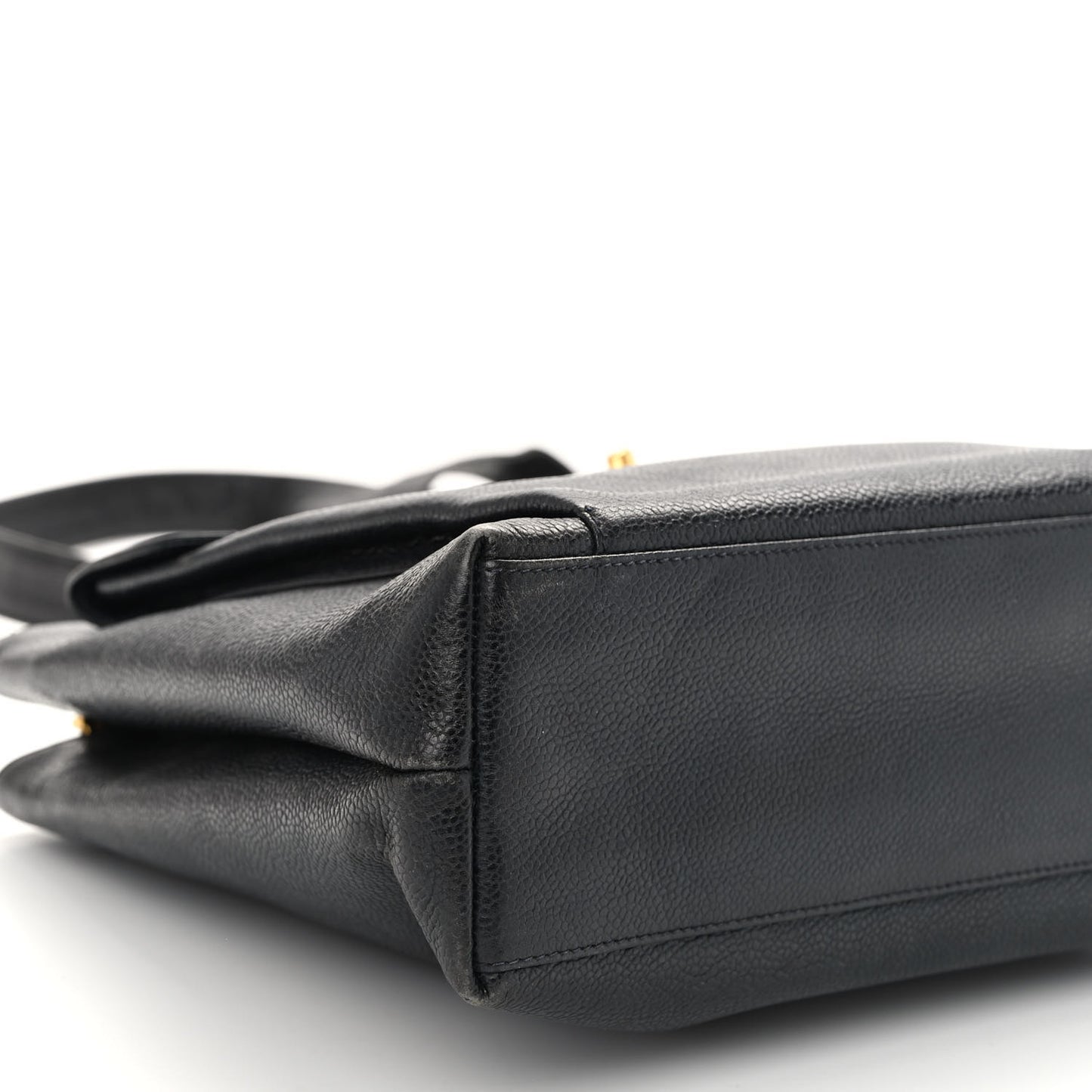 Caviar Flap Shoulder Bag Black