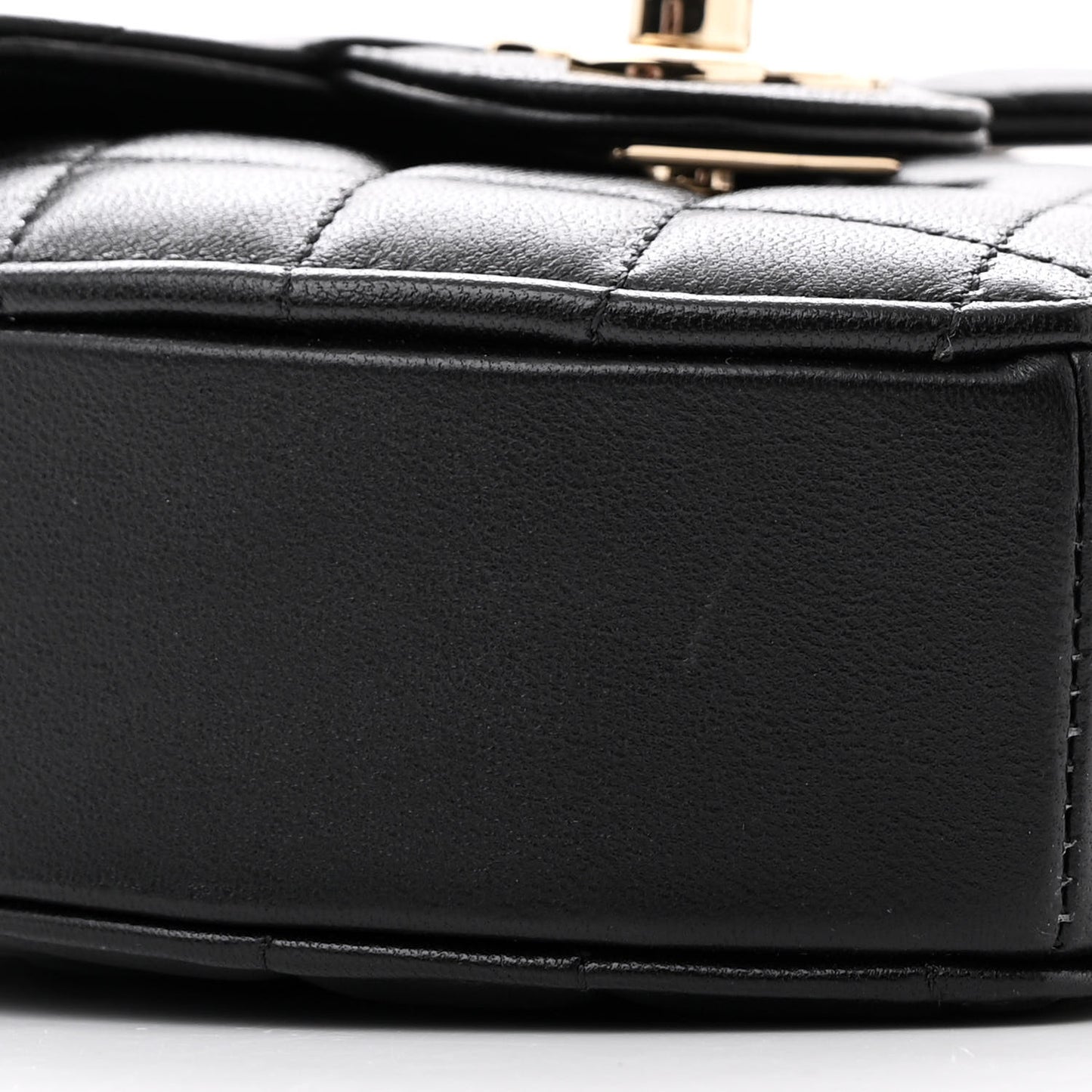 Lambskin Quilted CC In Love Heart Clutch With Chain Black