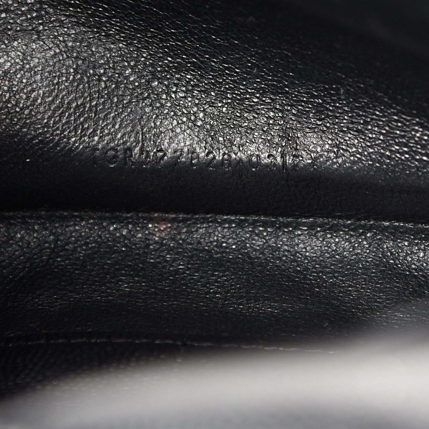 Grain De Poudre Matelasse Chevron Monogram Chain Wallet Black