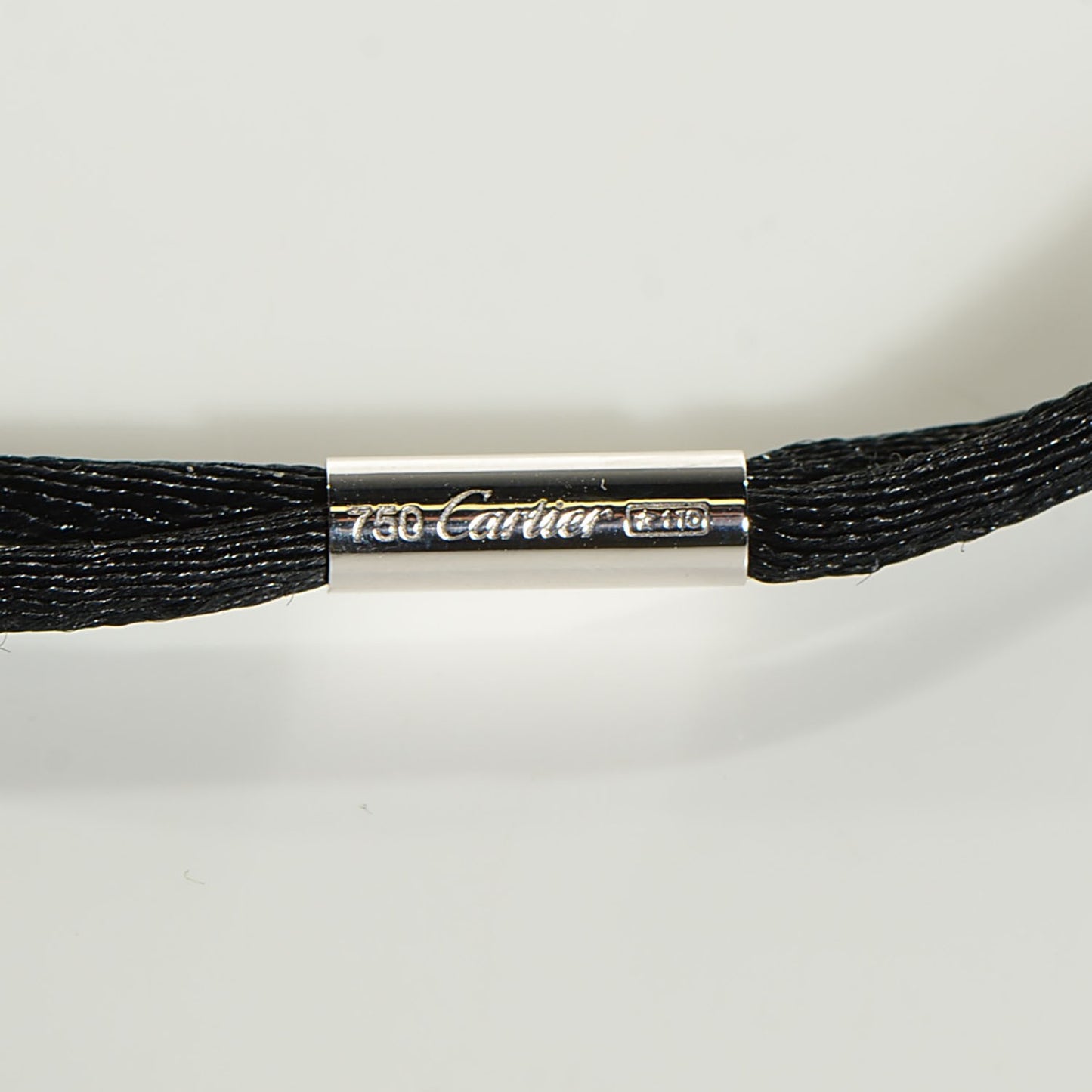Silk 18K White Gold Cord Necklace Black