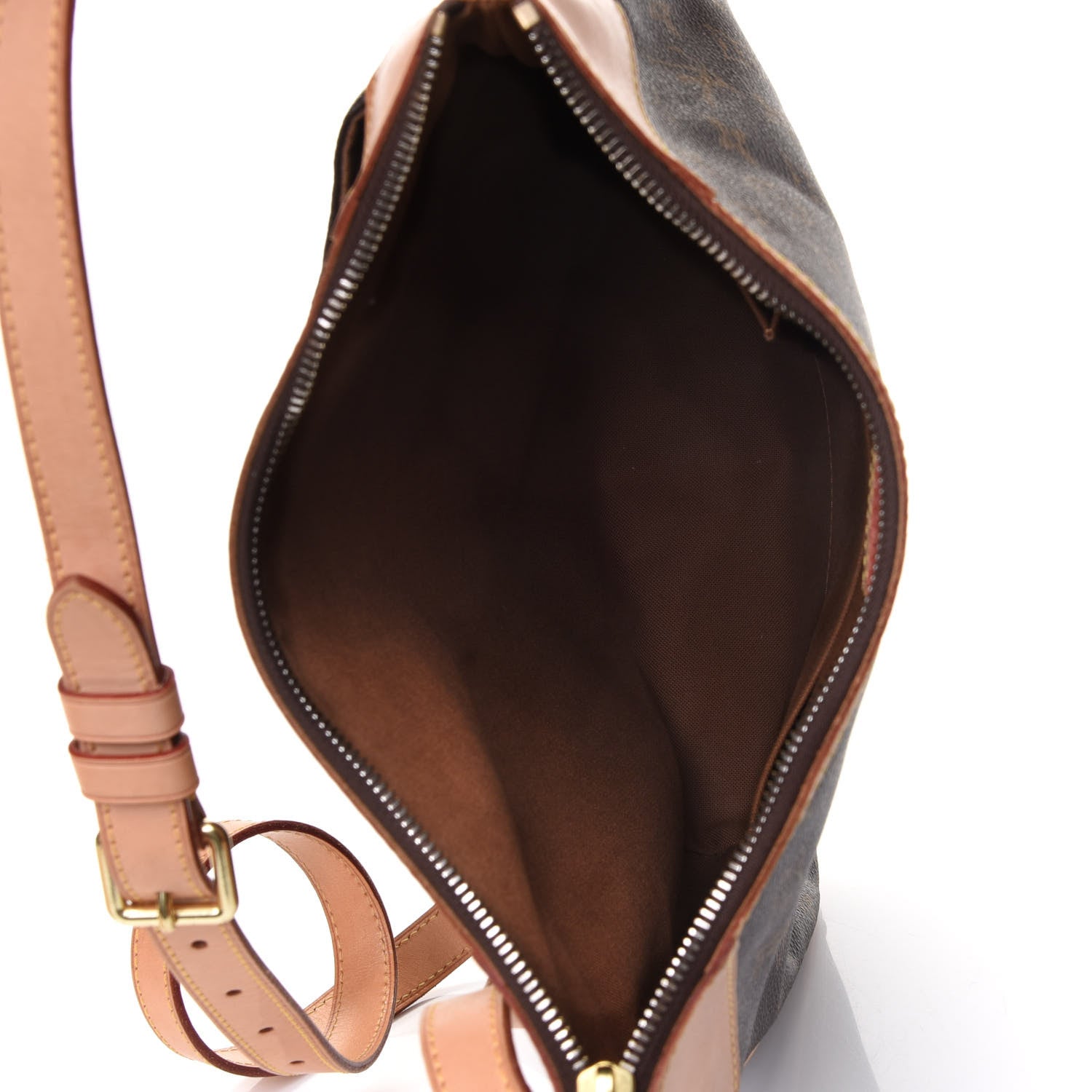 Louis Vuitton Monogram Odeon MM 4 of 4