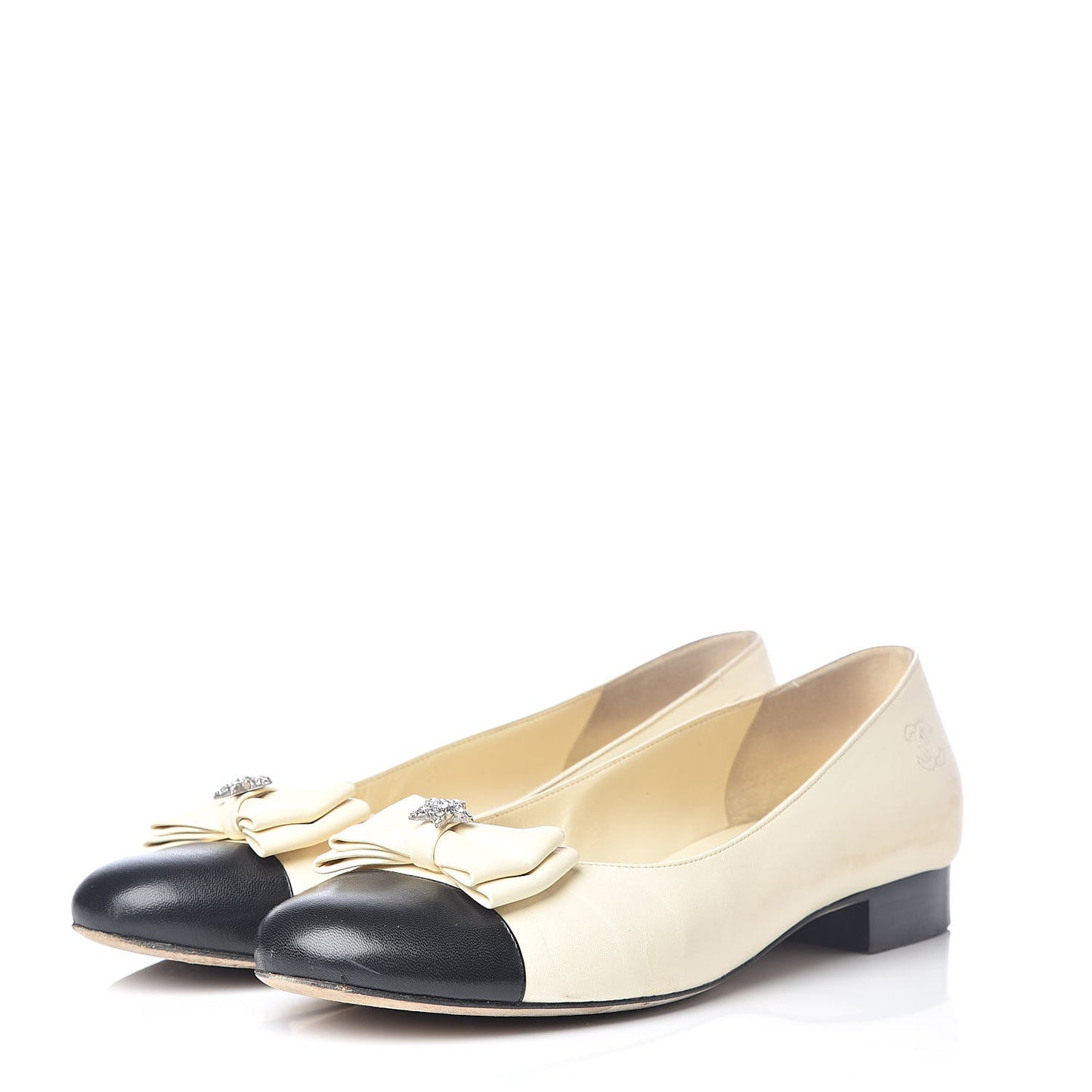 Lambskin Crystal CC Cap Toe Ballerina Flats 40.5 White Black