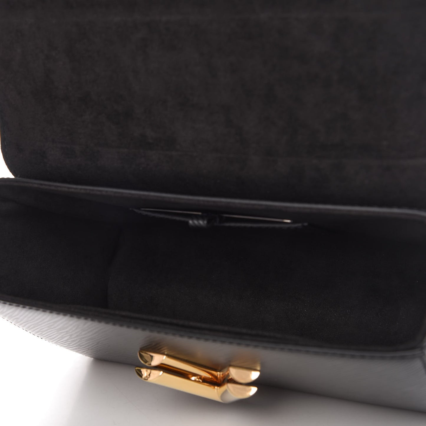 Epi Twist Shoulder Bag MM Black