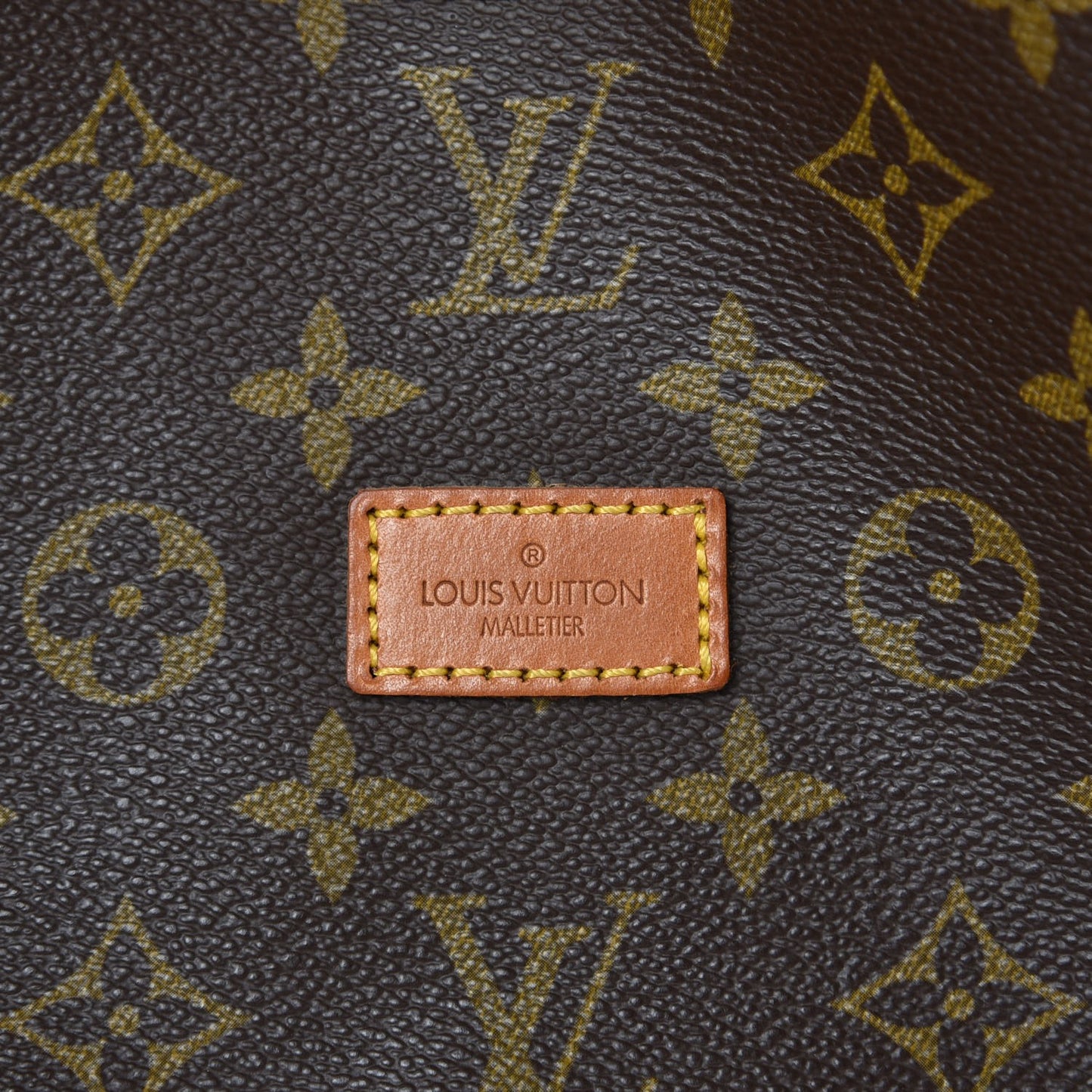 Monogram Saumur 43