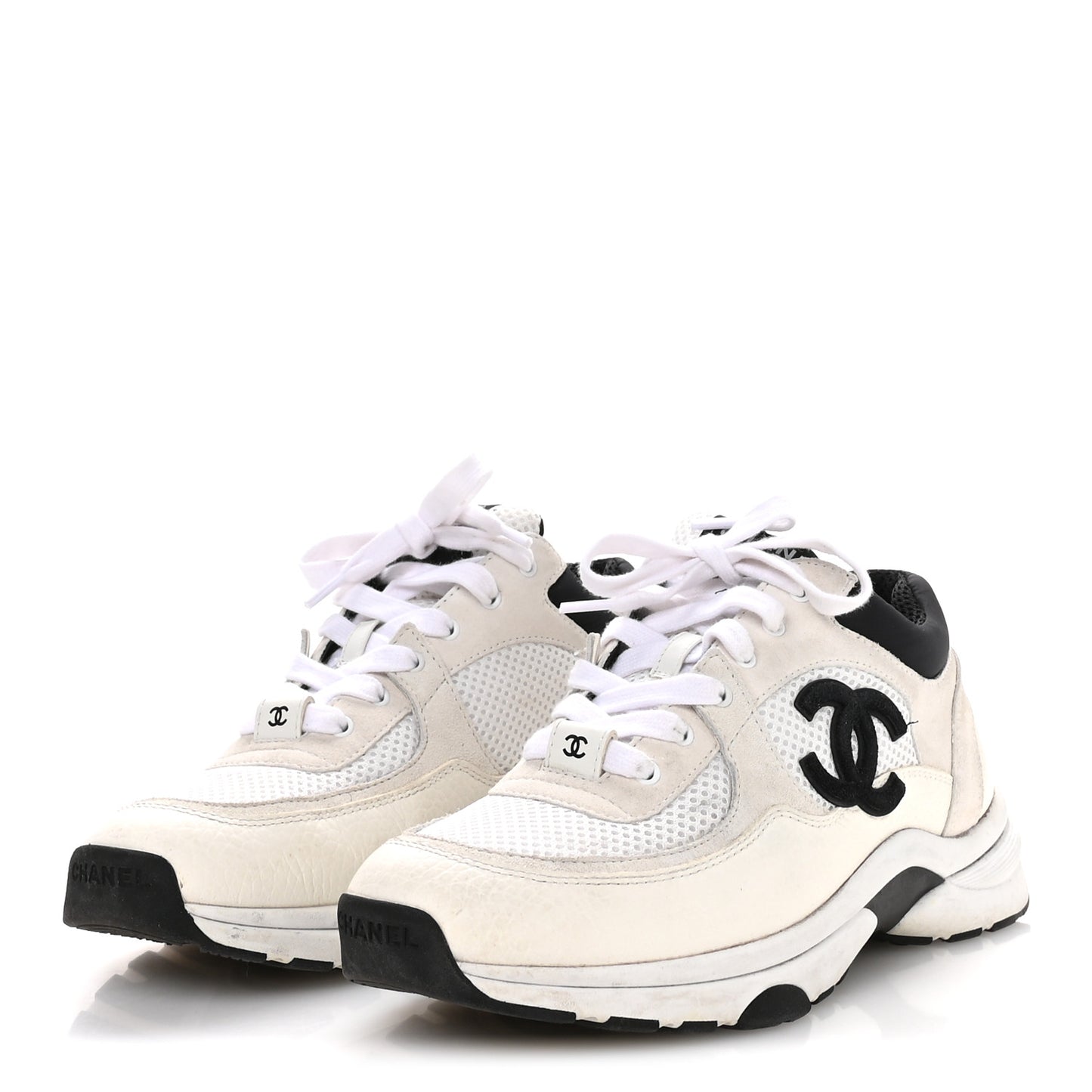Mesh Suede Calfskin Grained Calfskin Womens CC Sneakers 38.5 White Black
