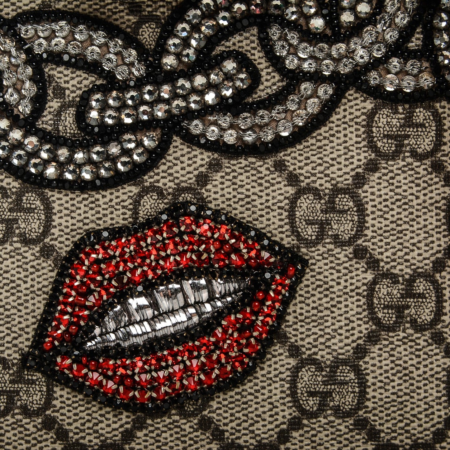 GG Supreme Monogram Embroidered Medium Dionysus Shoulder Bag Beige Multi