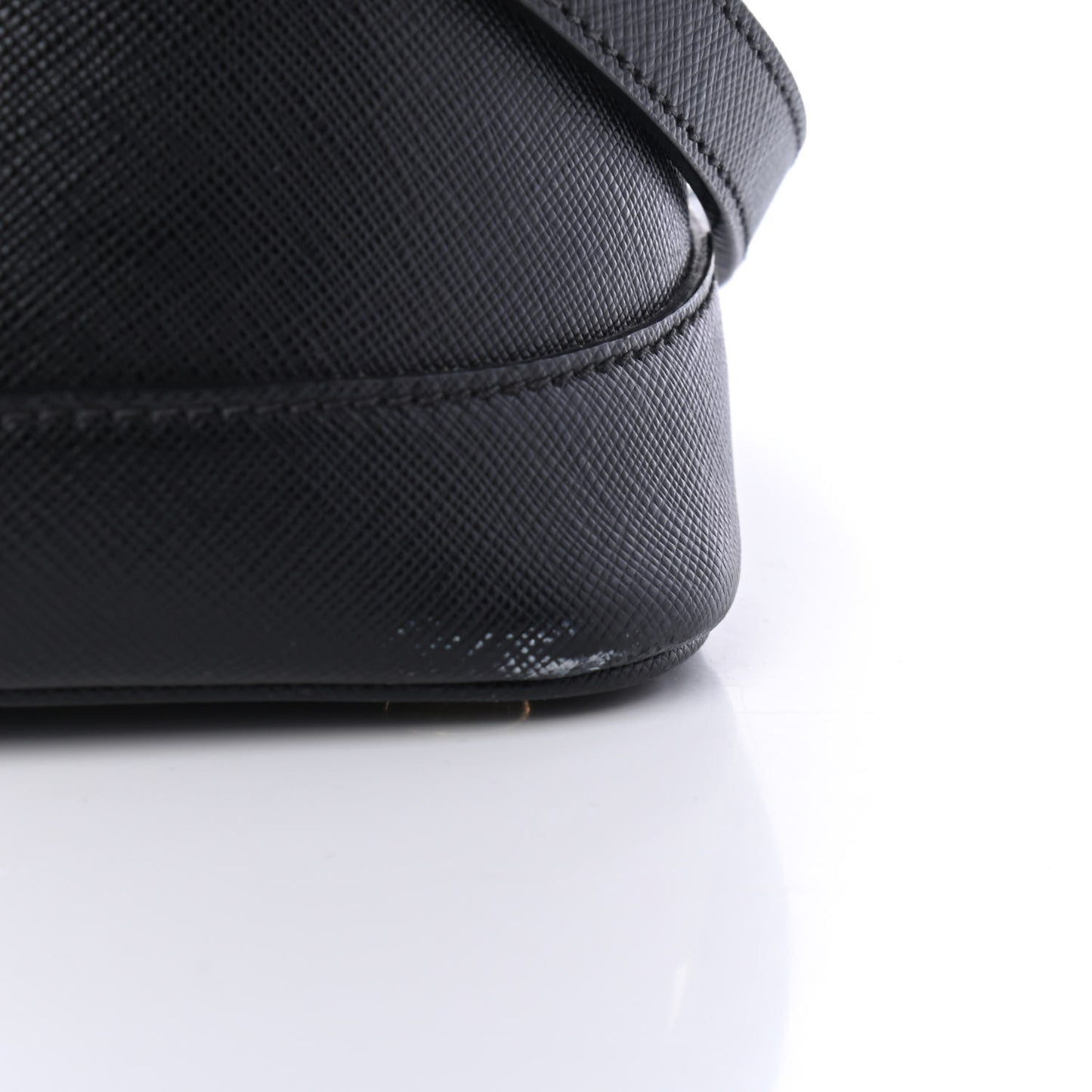 Saffiano Lux Medium Promenade Tote Black