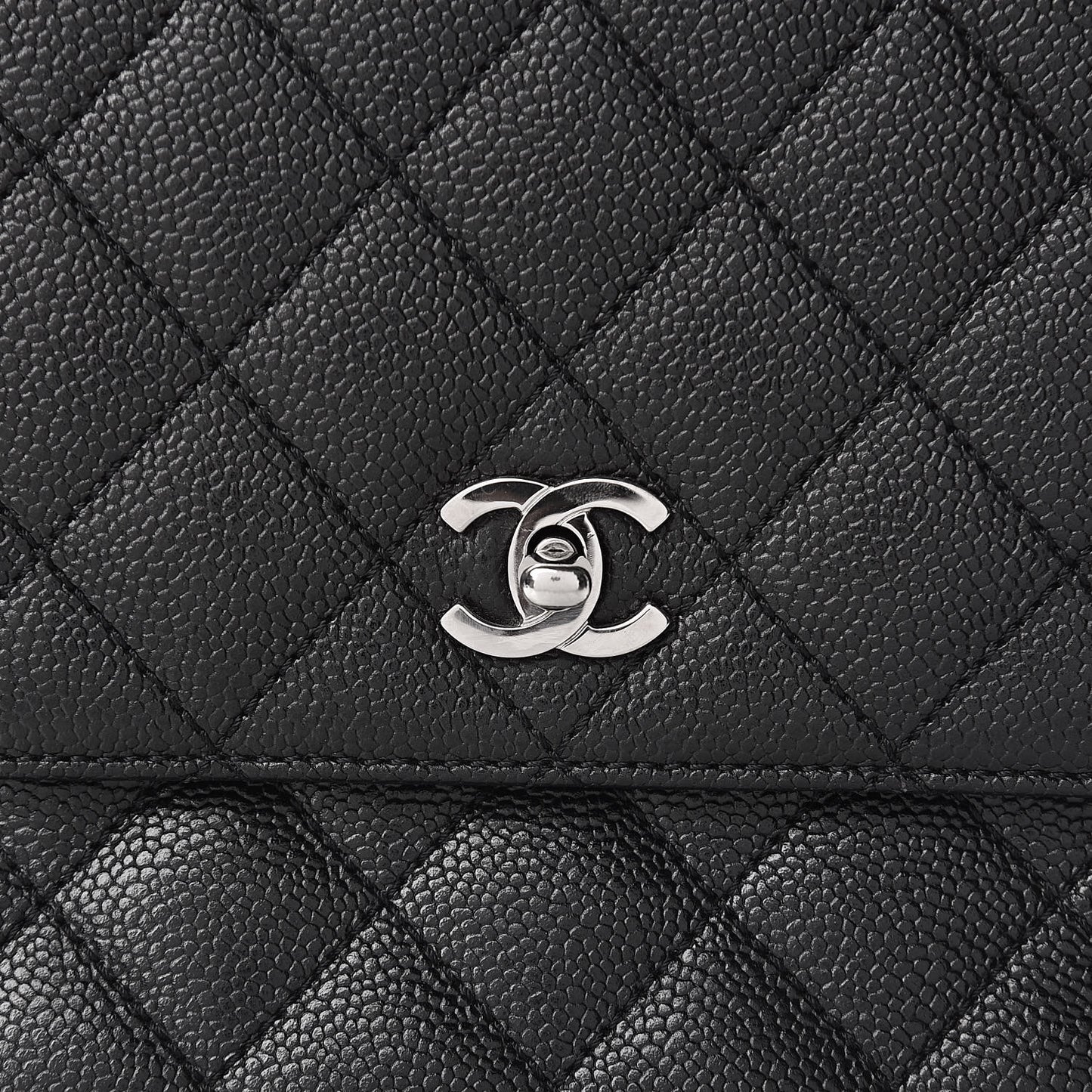 Caviar Quilted Jumbo Kelly Flap Black