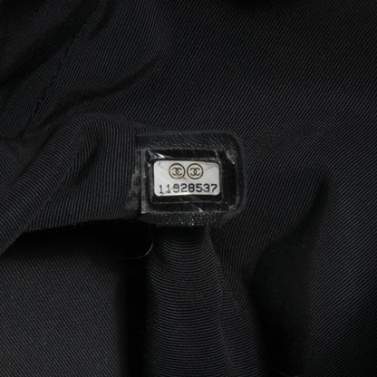 Chanel Calfskin Cerf Shopper Tote Black 17 of 18