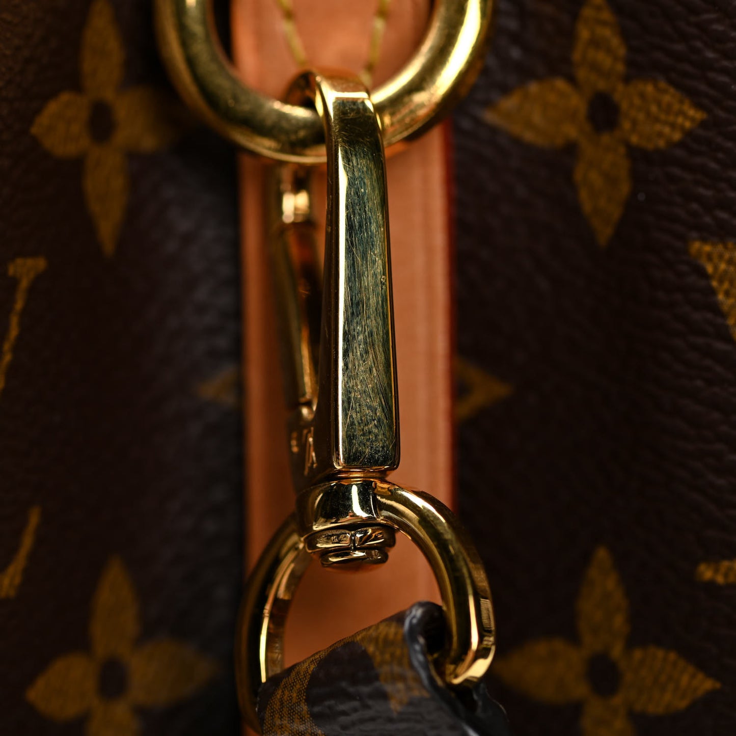 Monogram Montaigne MM