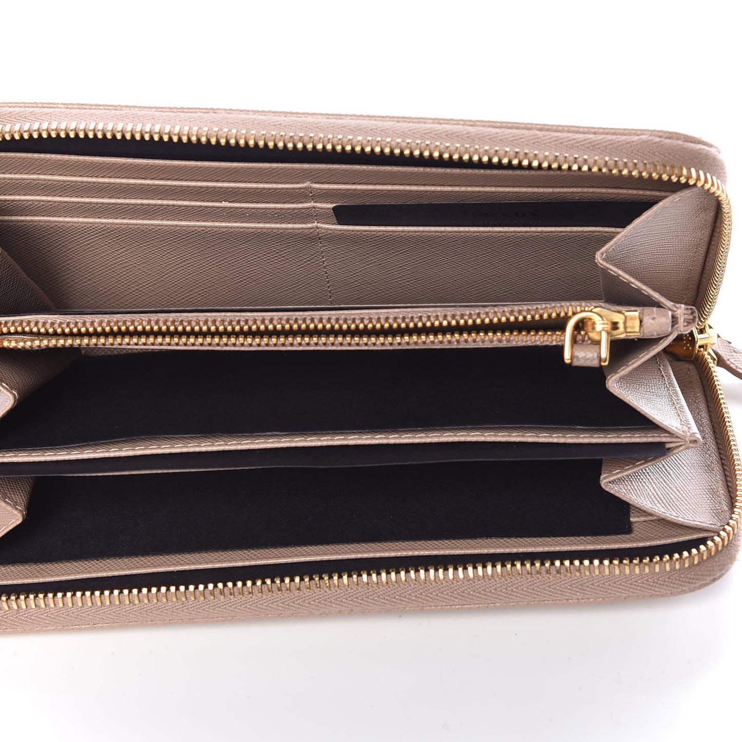 Saffiano Triangle Zip Around Wallet Cammeo