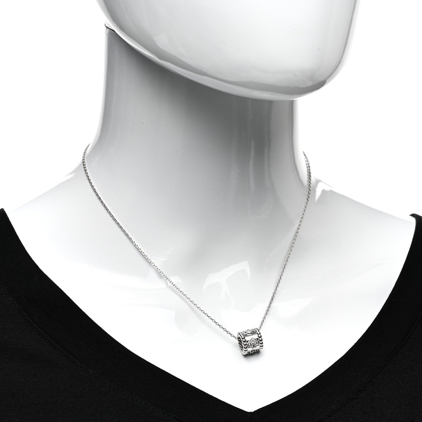 18K White Gold Diamond Small Perlee Clovers Pendant Necklace