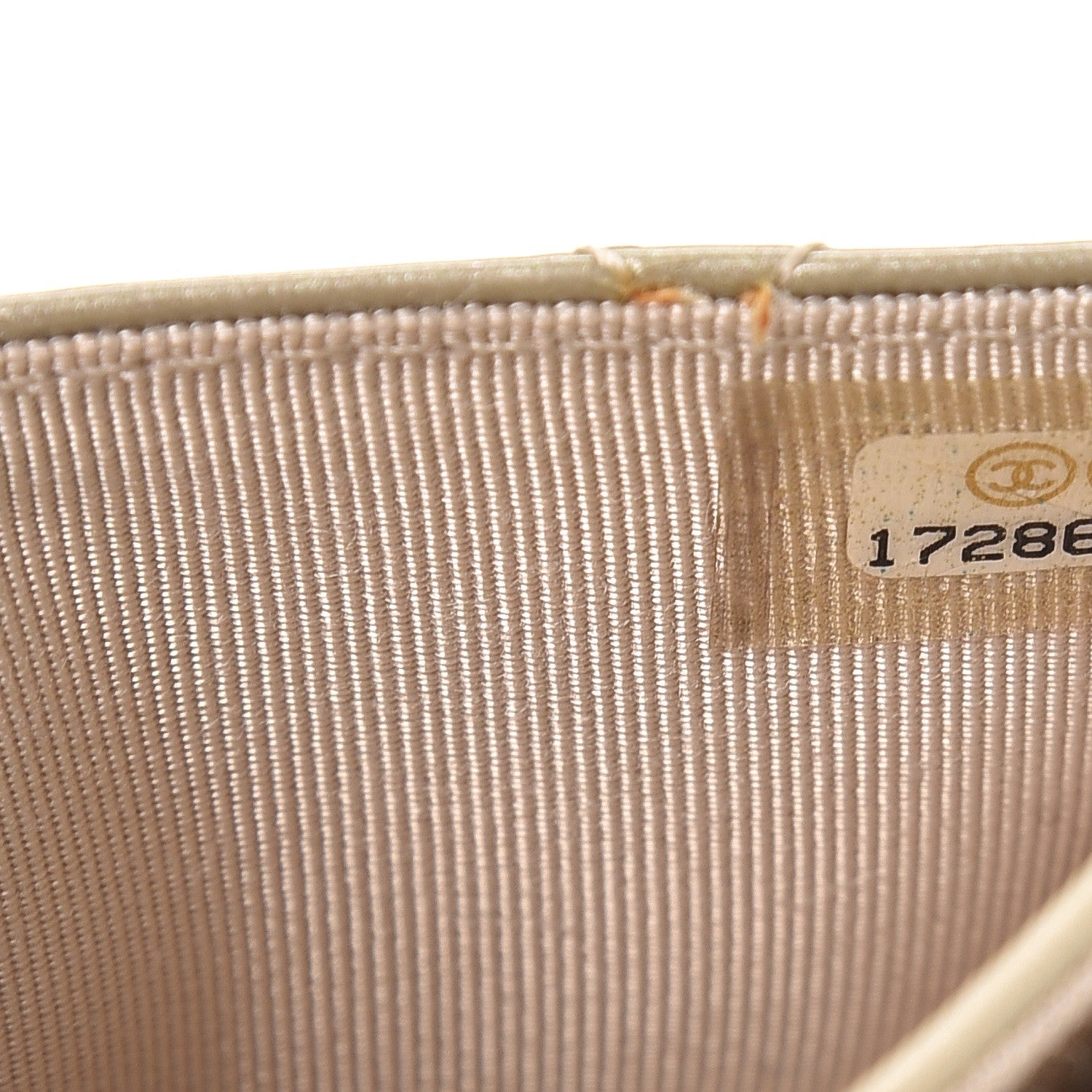 Chanel Patent Quilted Card Holder Light Gold 8 of 9