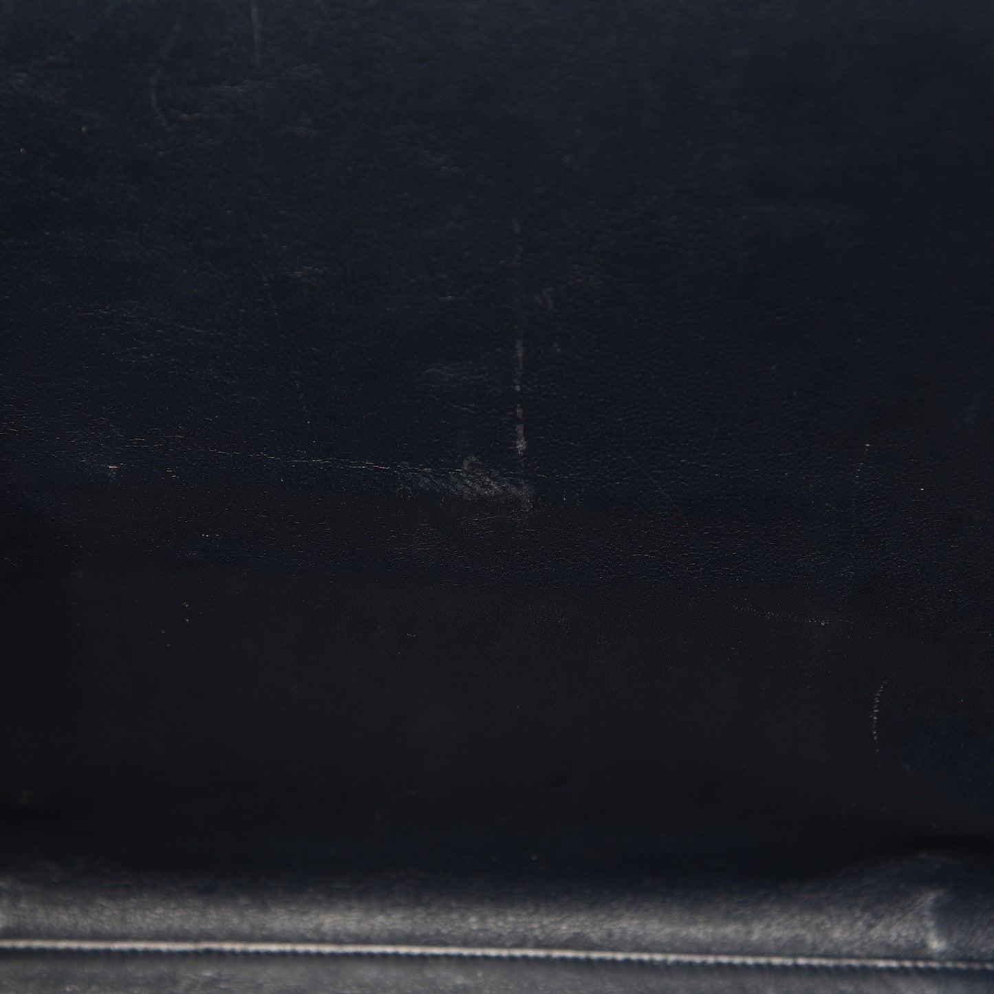Crocodile Embossed Nubuck Medium Phantom Luggage Navy Blue
