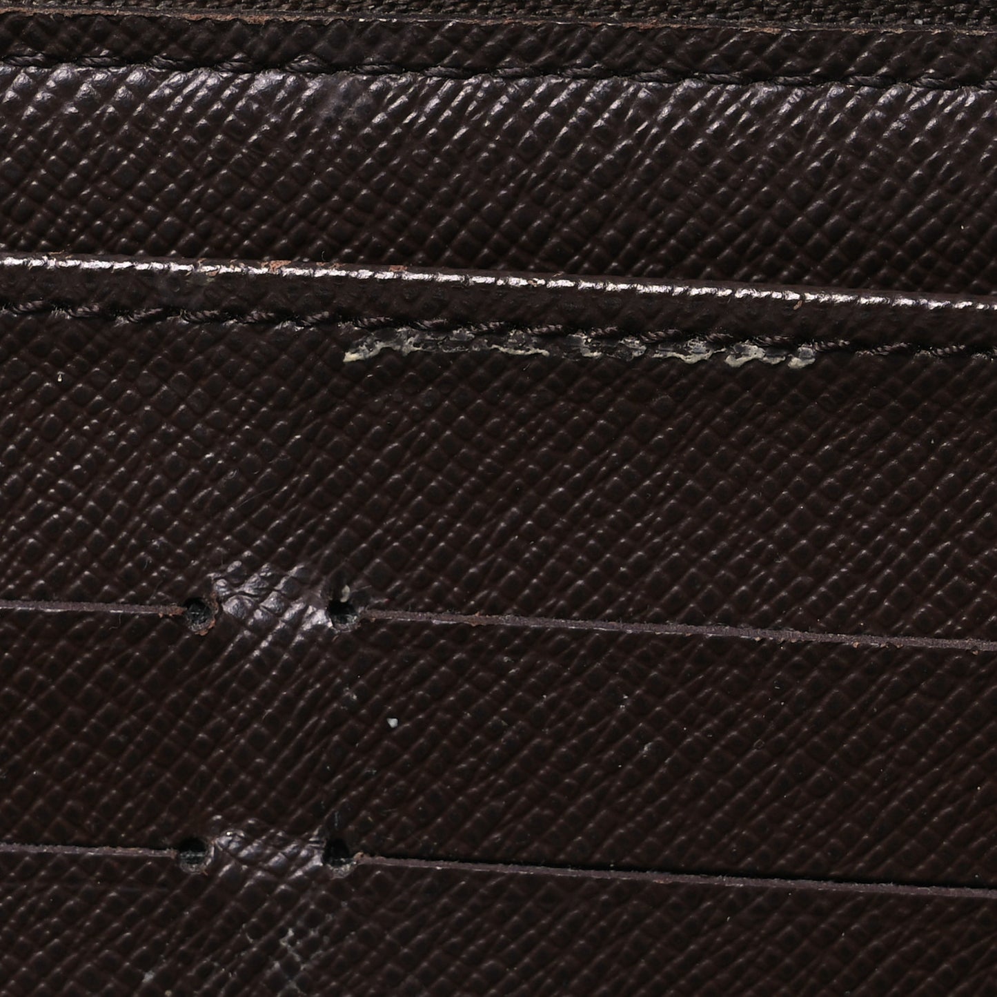 Damier Ebene Zippy Wallet