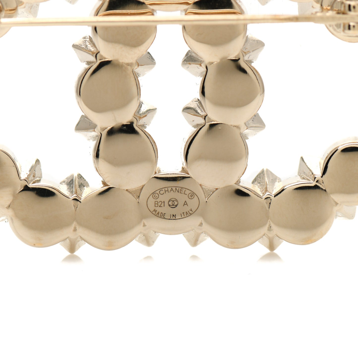 Pearl Crystal CC Brooch White Gold