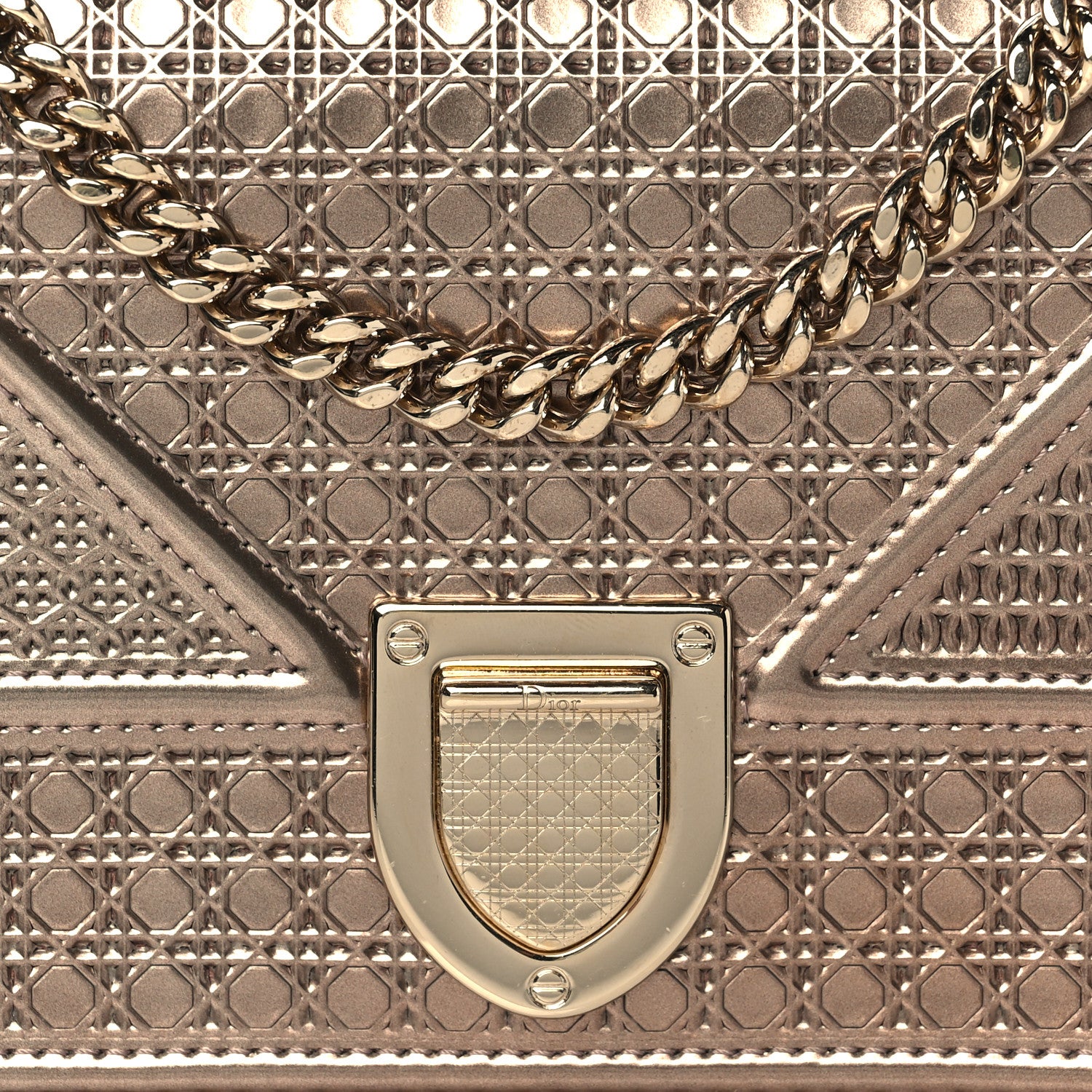Christian Dior Metallic Patent Micro-Cannage Diorama Croisiere Chain Wallet Champagne 7 of 9
