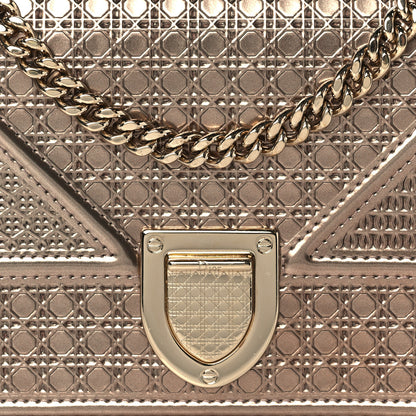 Christian Dior Metallic Patent Micro-Cannage Diorama Croisiere Chain Wallet Champagne 7 of 9