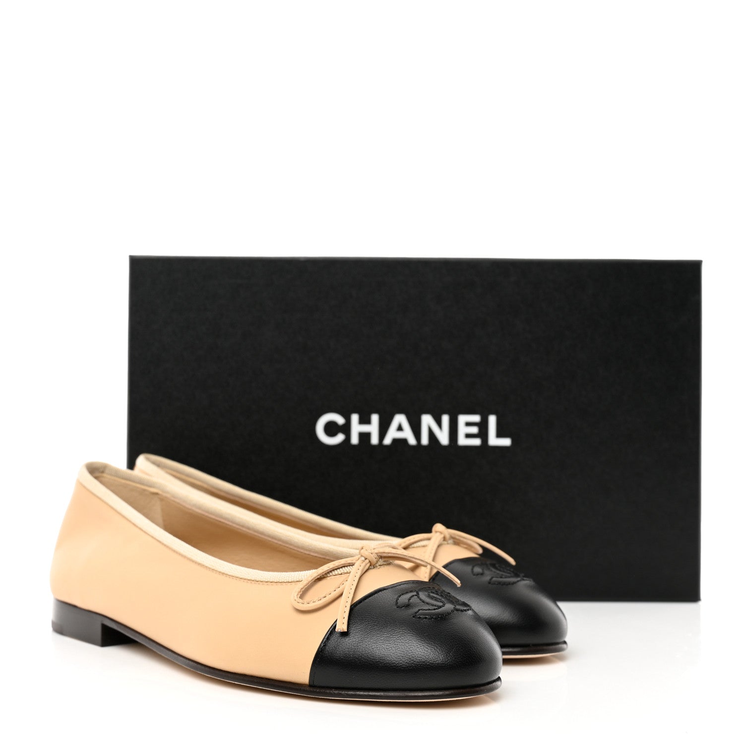 Chanel Lambskin Cap Toe CC Ballerina Flats 36 Beige Black 9 of 9