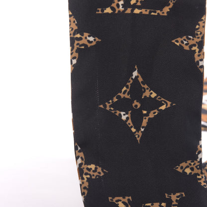 Louis Vuitton Silk Monogram Giant Jungle Bandeau Black 5 of 7