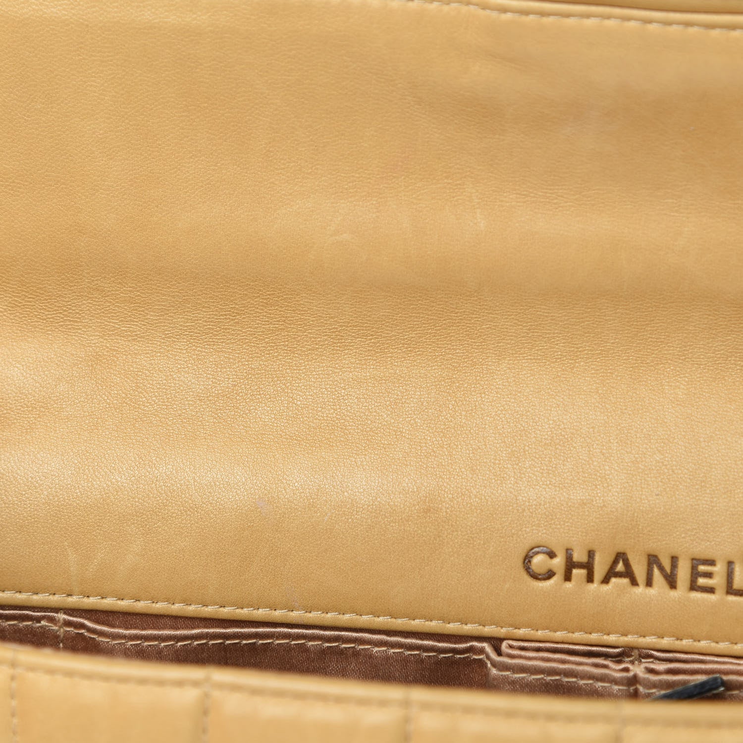 Chanel Lambskin East West Chocolate Bar Flap Beige 17 of 23