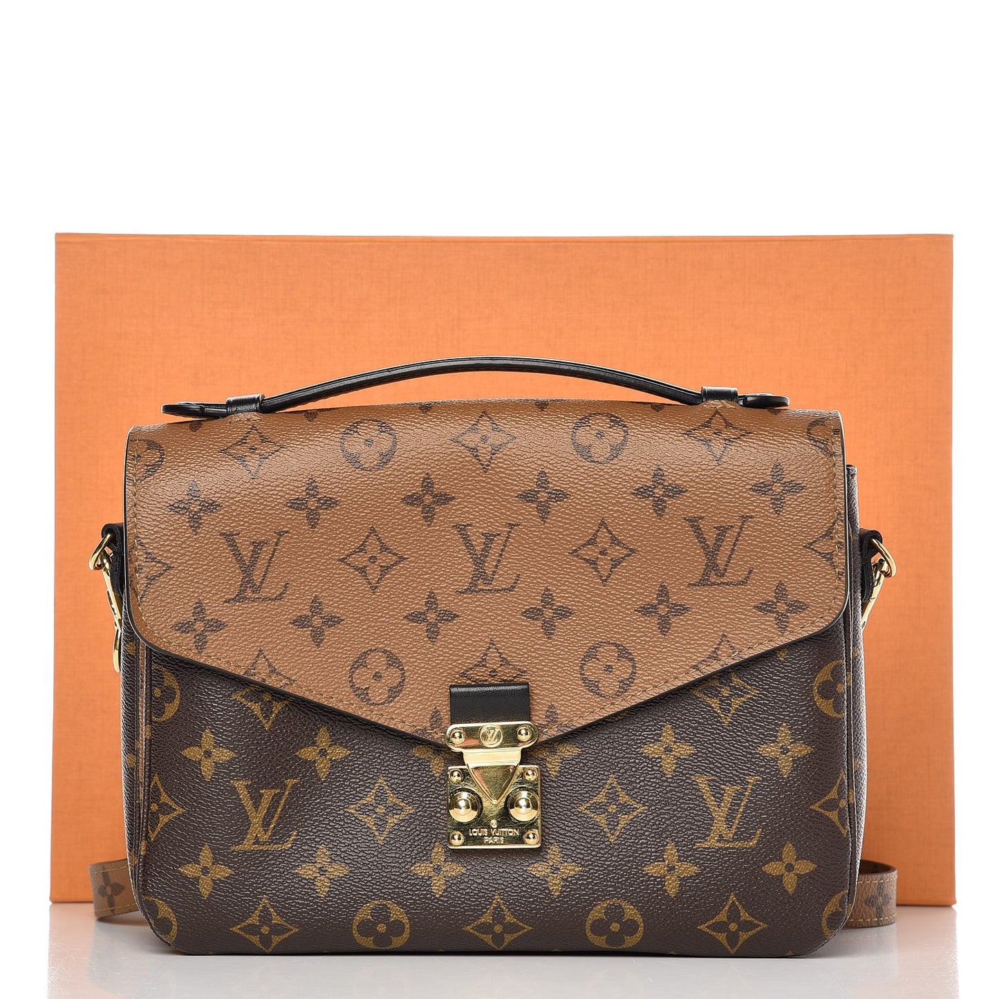 Reverse Monogram Pochette Metis