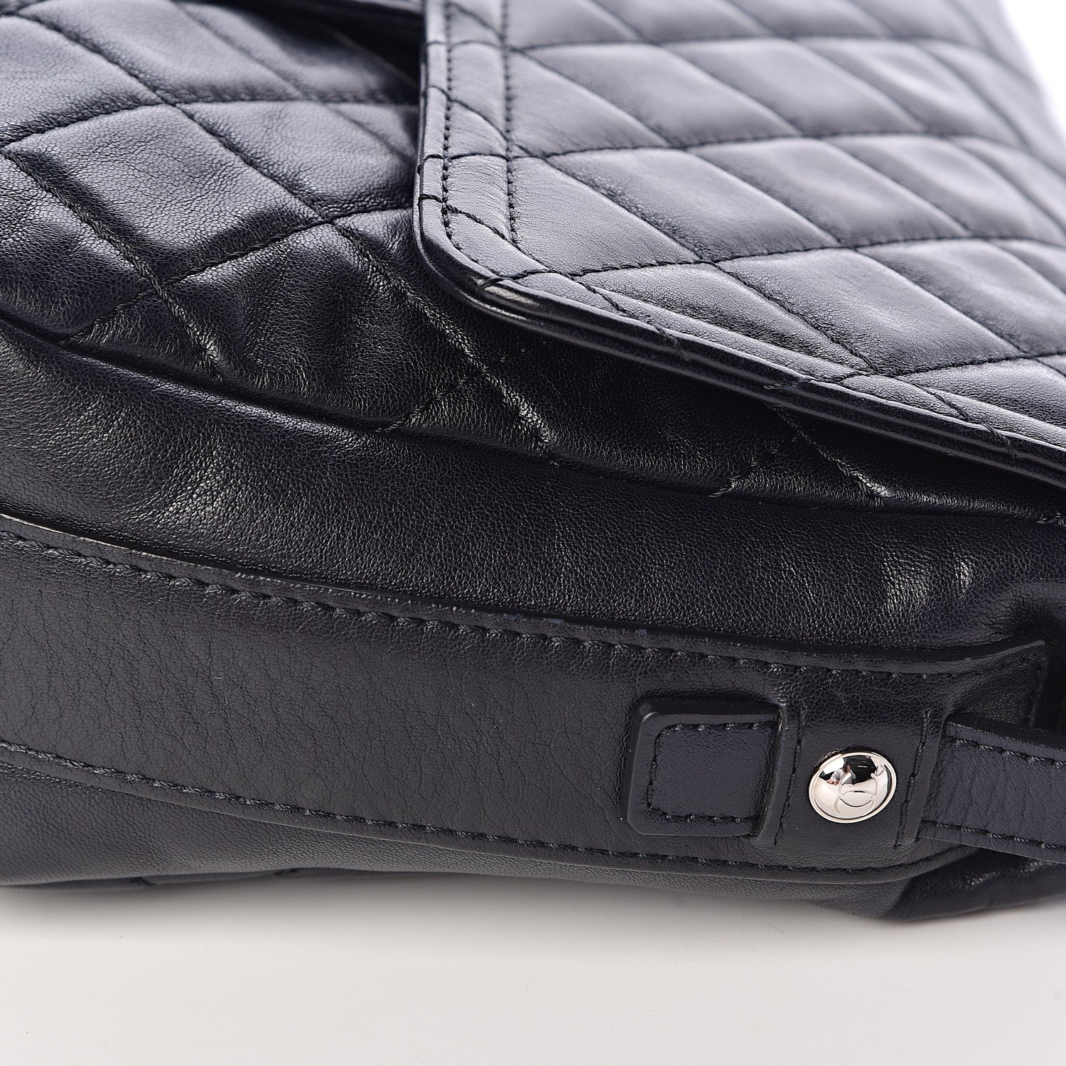 Chanel Lambskin Quilted Messenger Bag Dark Navy 13 of 14